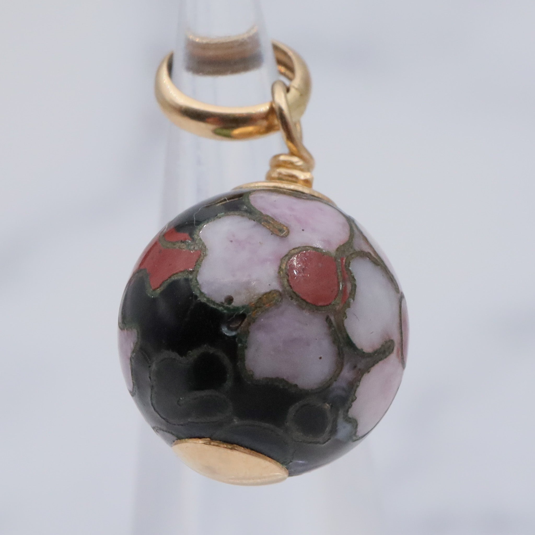 Vintage 14k gold & black cloissone enamel bead pendant