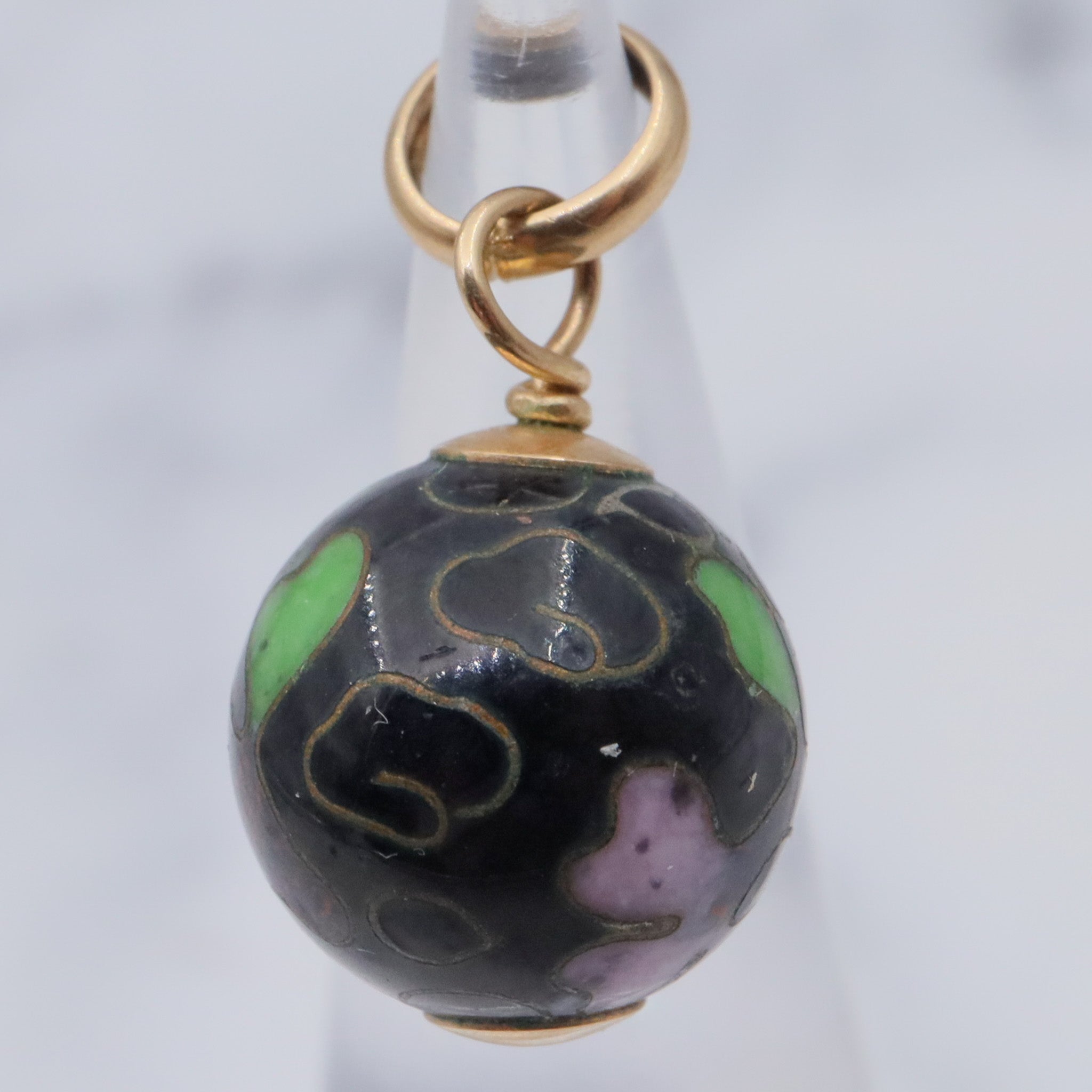 Vintage 14k gold & black cloissone enamel bead pendant