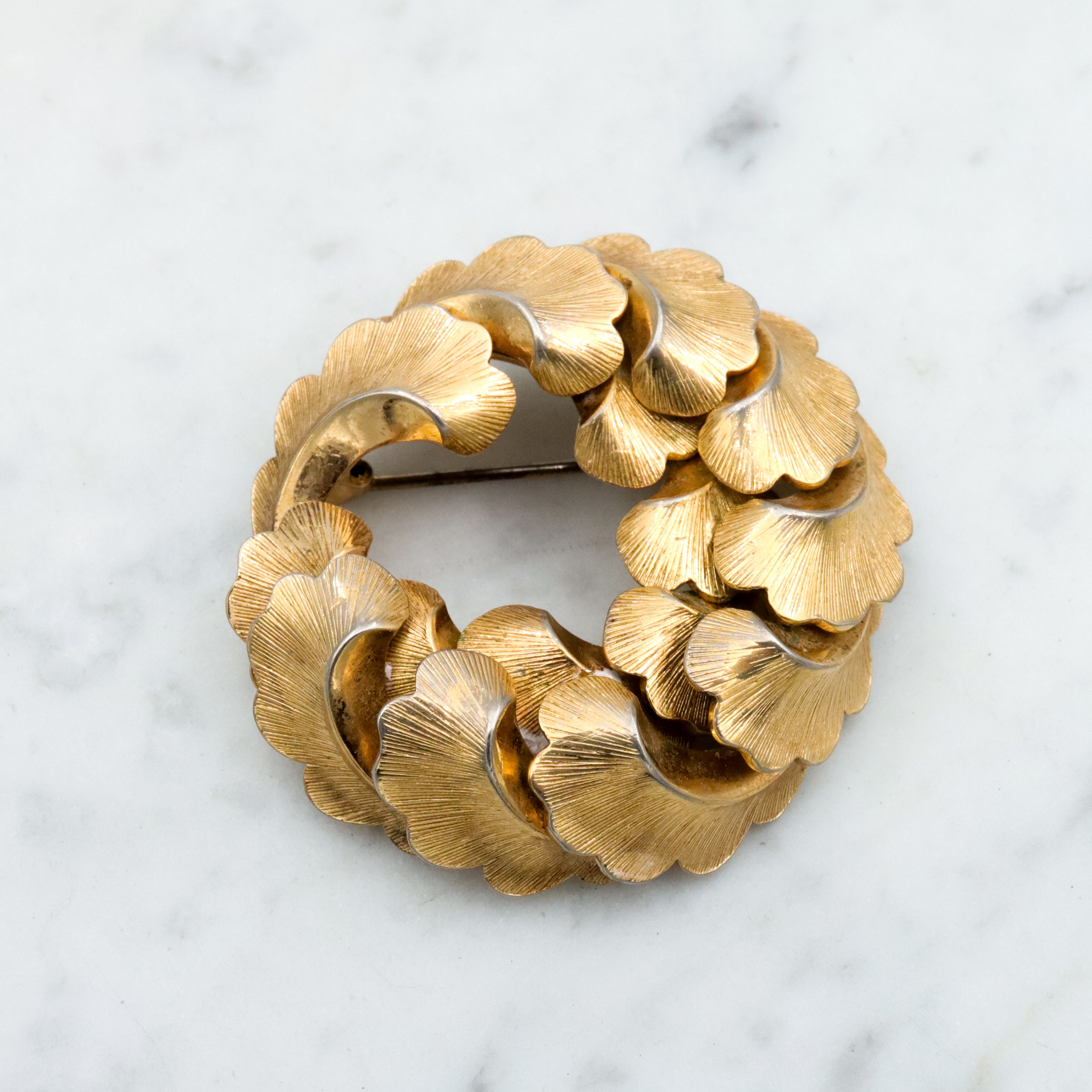 1958 Henkel & Grosse gold plated feather wreath brooch