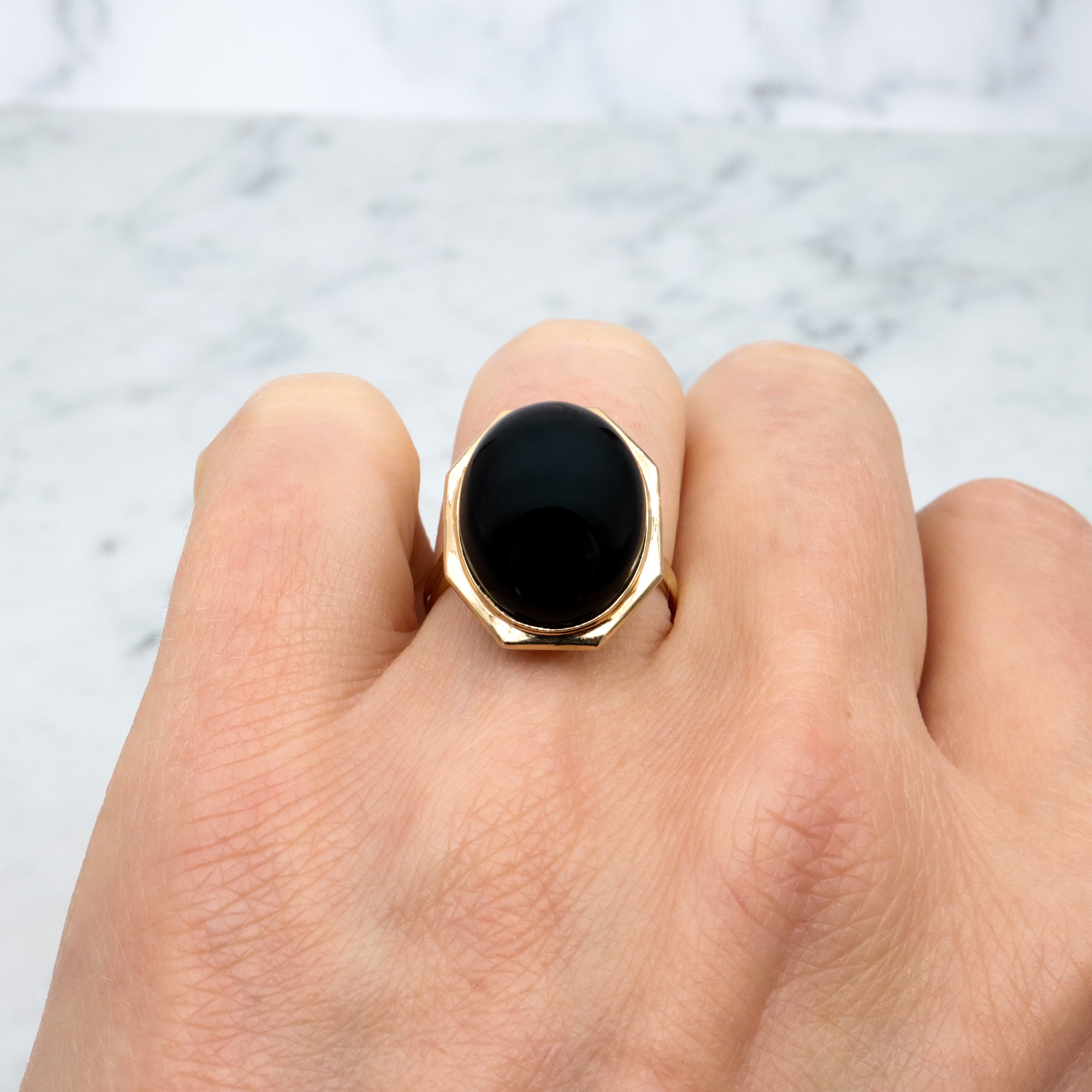Mid Century 14k gold hexagonal framed onyx cabochon ring, size 7