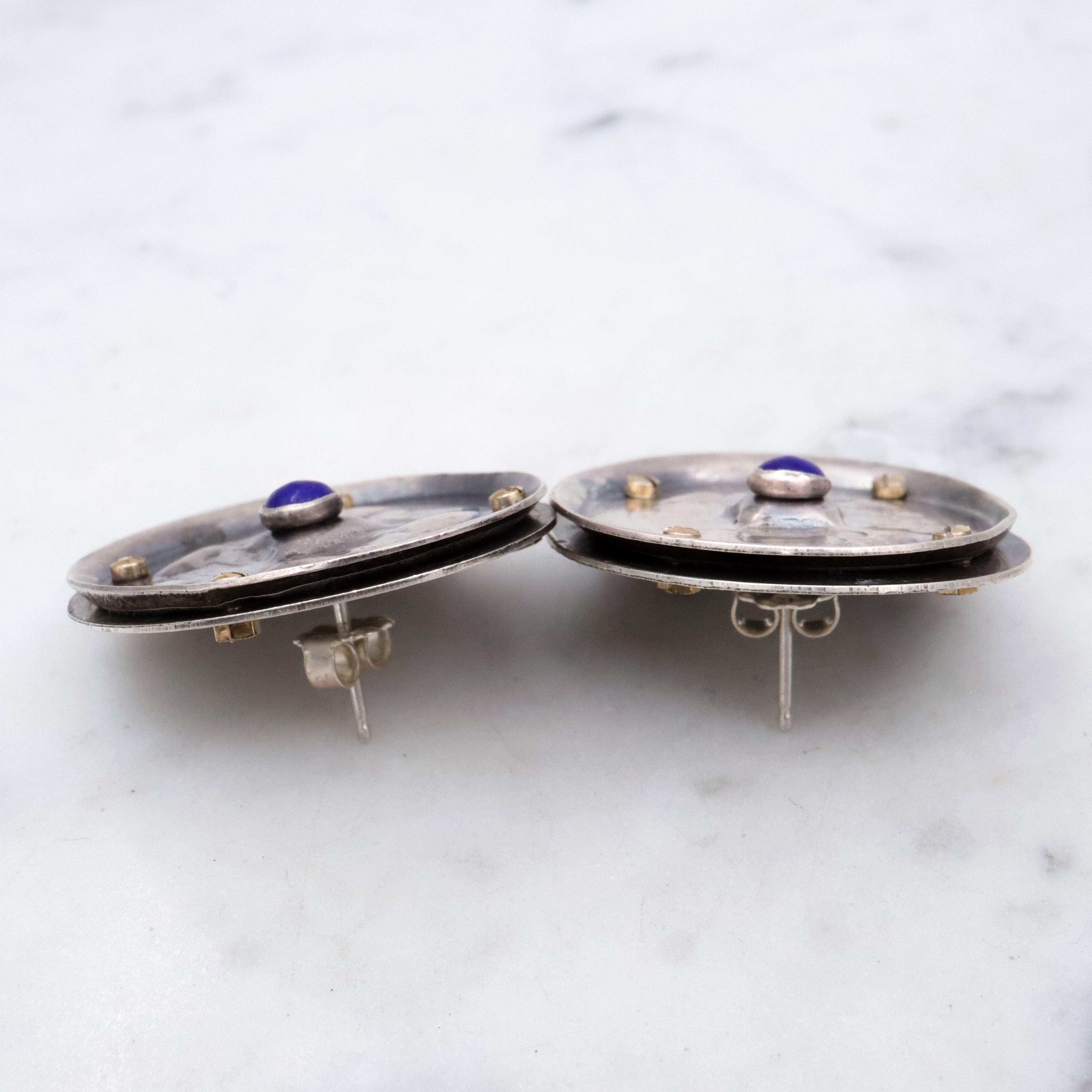 Vintage handmade Modernist sterling & lapis disc earrings with brass rivets