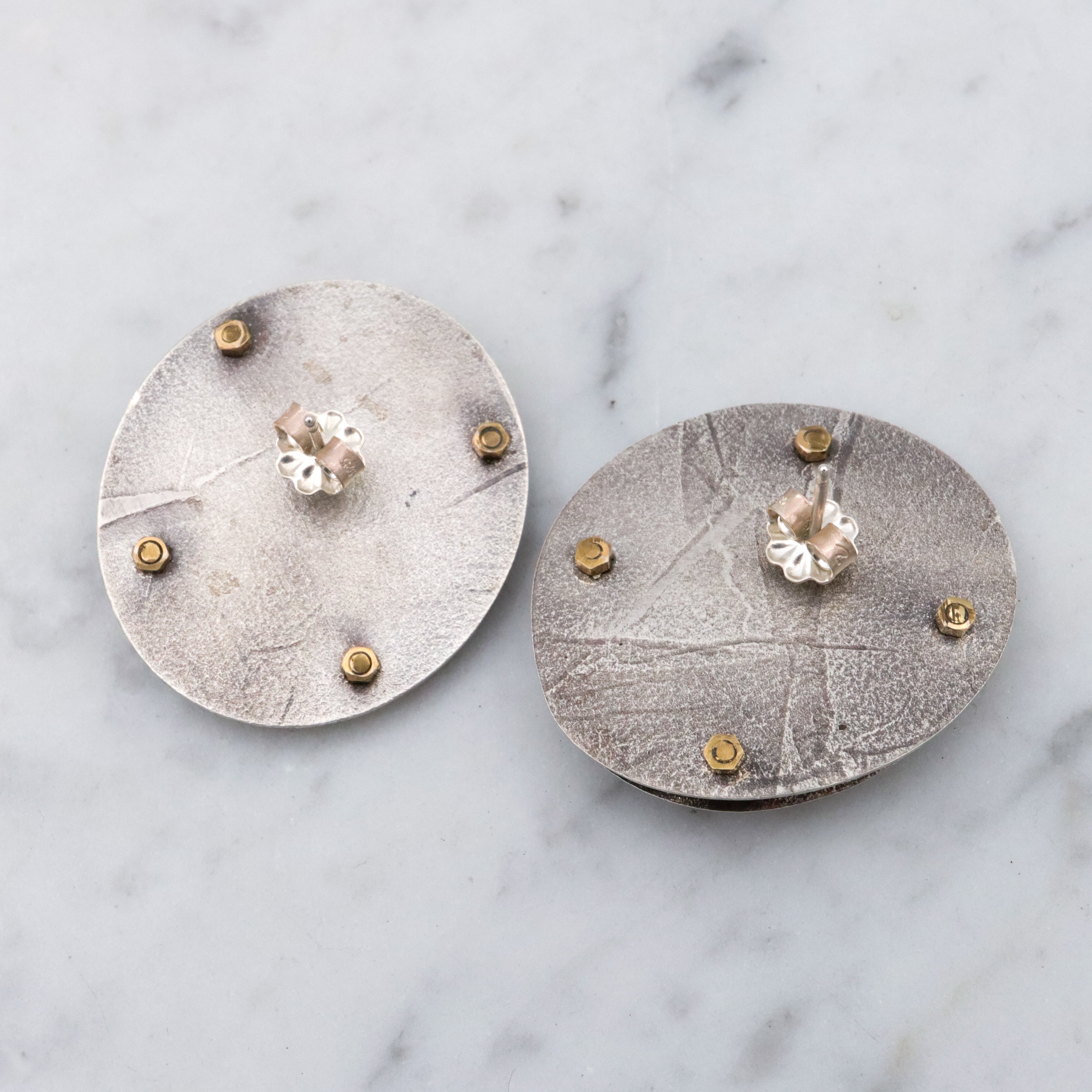 Vintage handmade Modernist sterling & lapis disc earrings with brass rivets