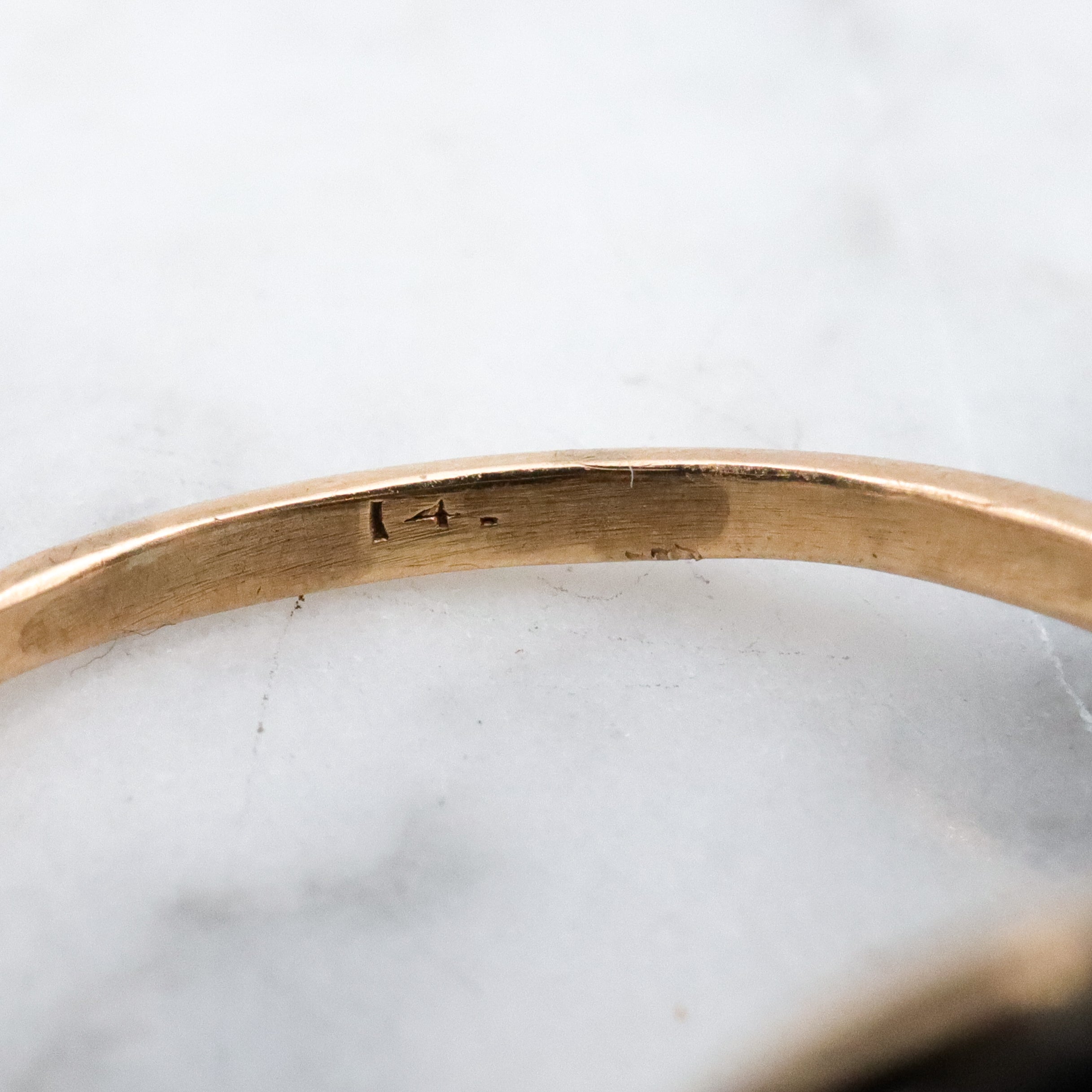 MCM 14k gold diamond Eastern Star onyx ring, size 9.5