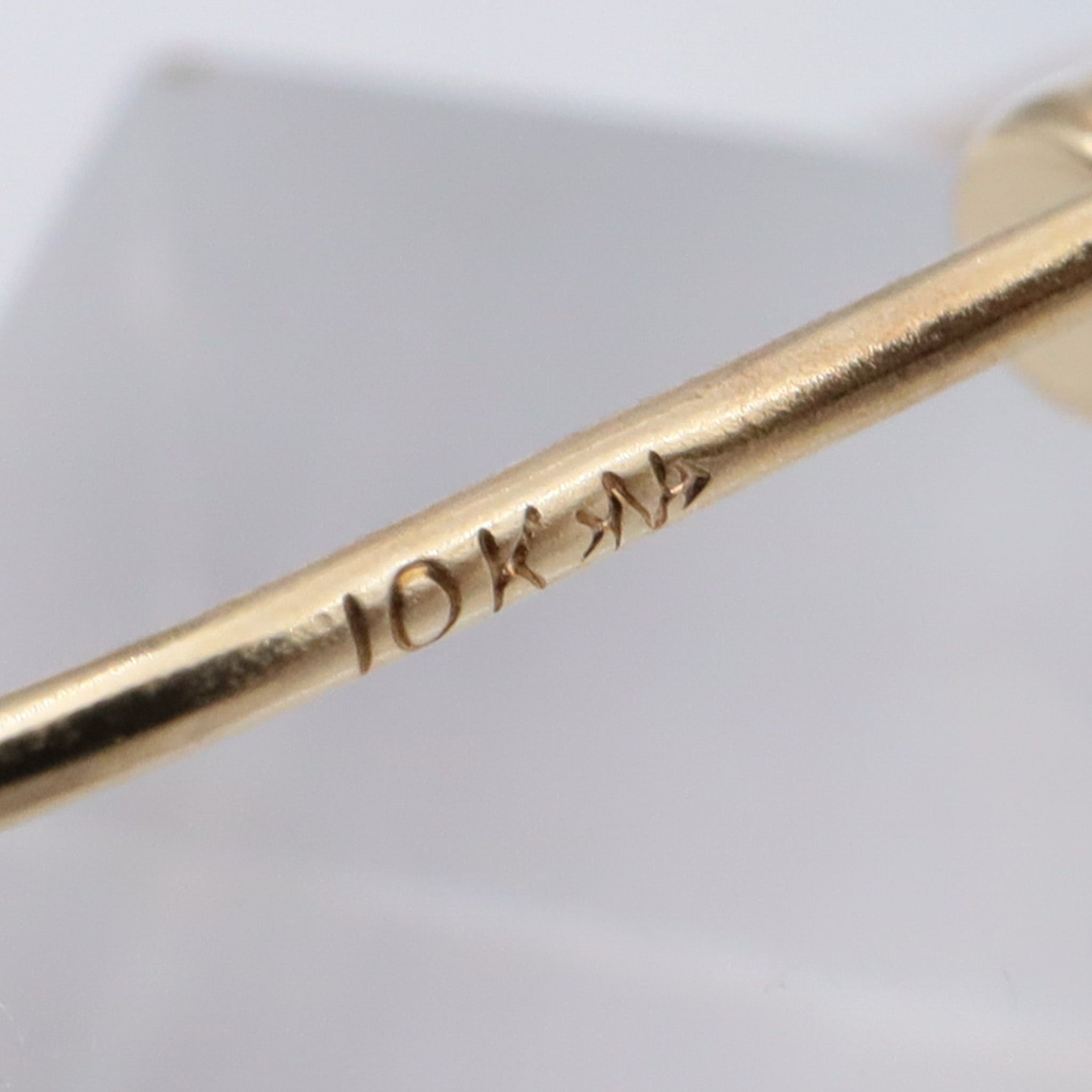 Vintage 10k gold hollow etched hoop earrings