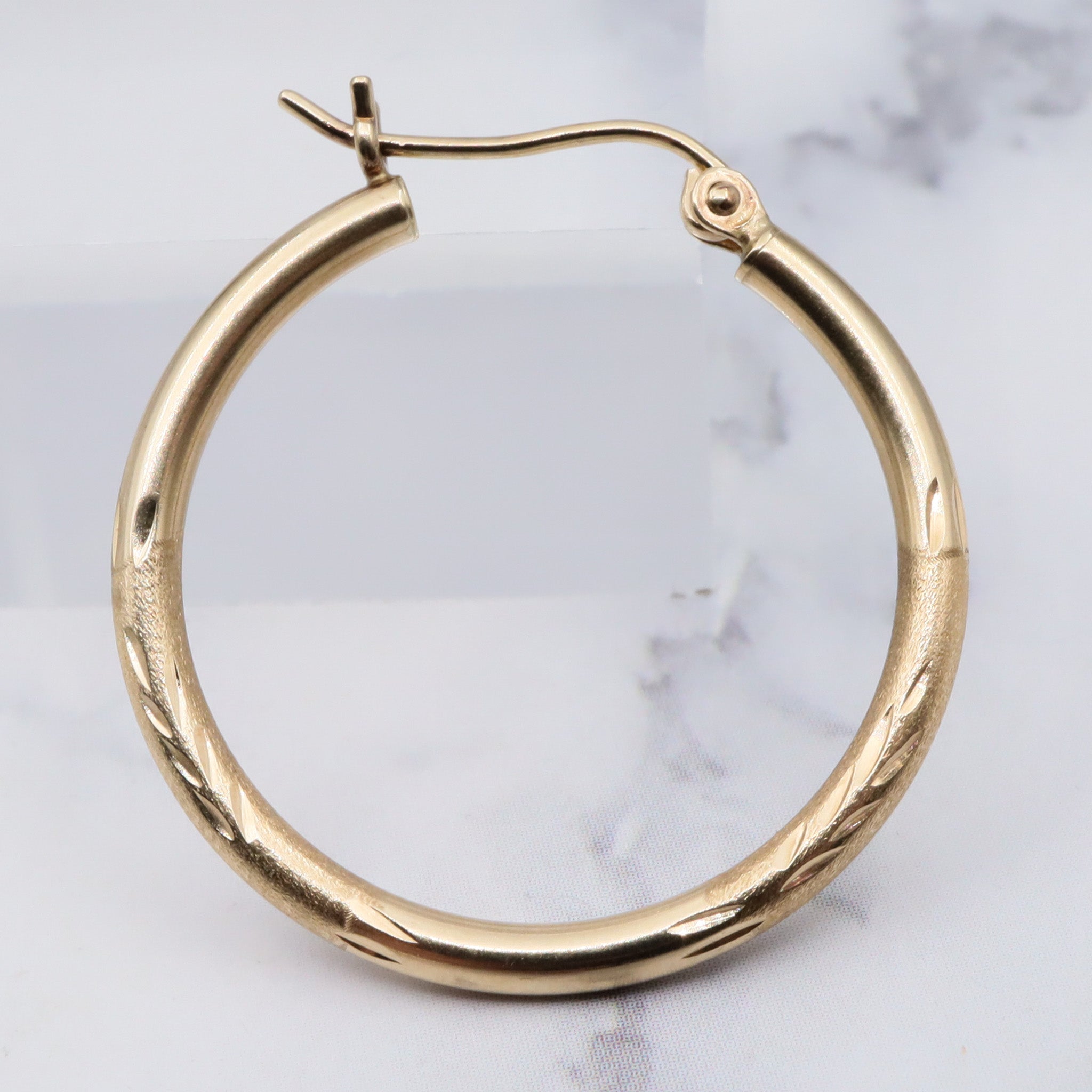 Vintage 10k gold hollow etched hoop earrings