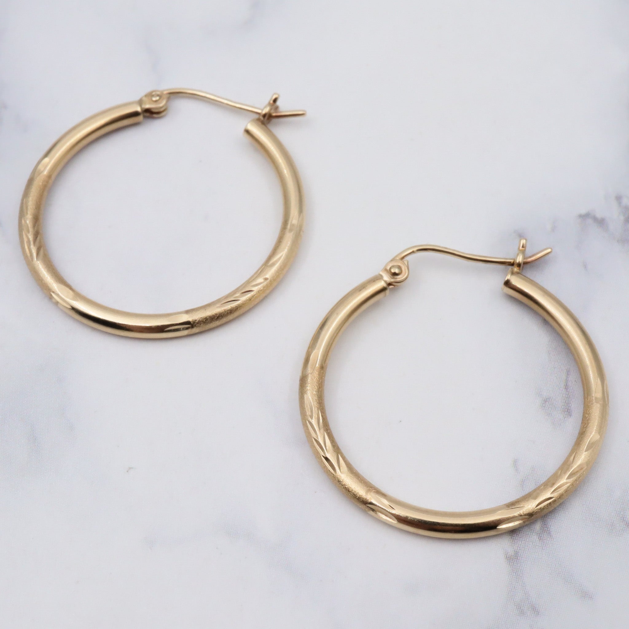 Vintage 10k gold hollow etched hoop earrings