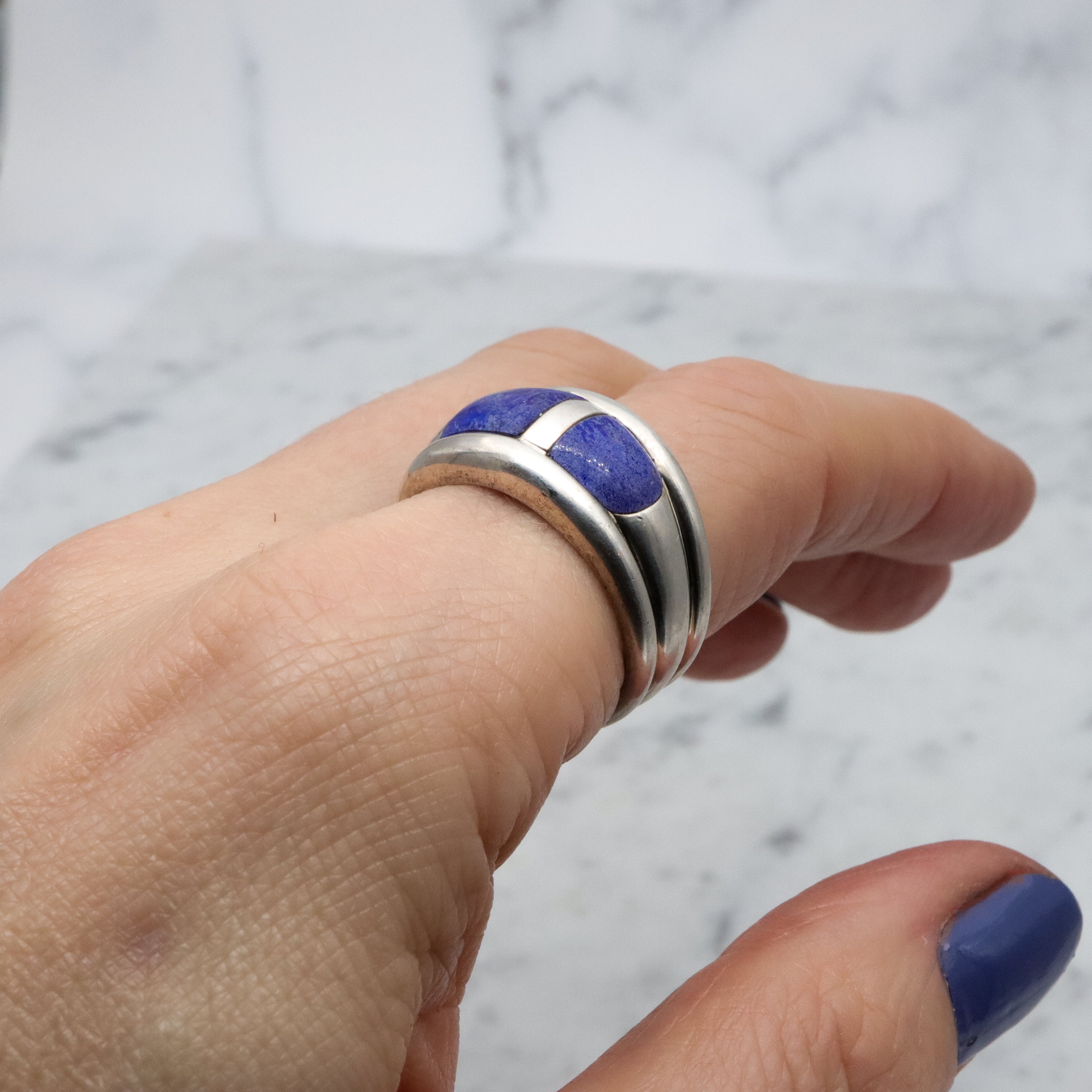 Vintage chunky lapis inlay sterling Thai ring, size 10