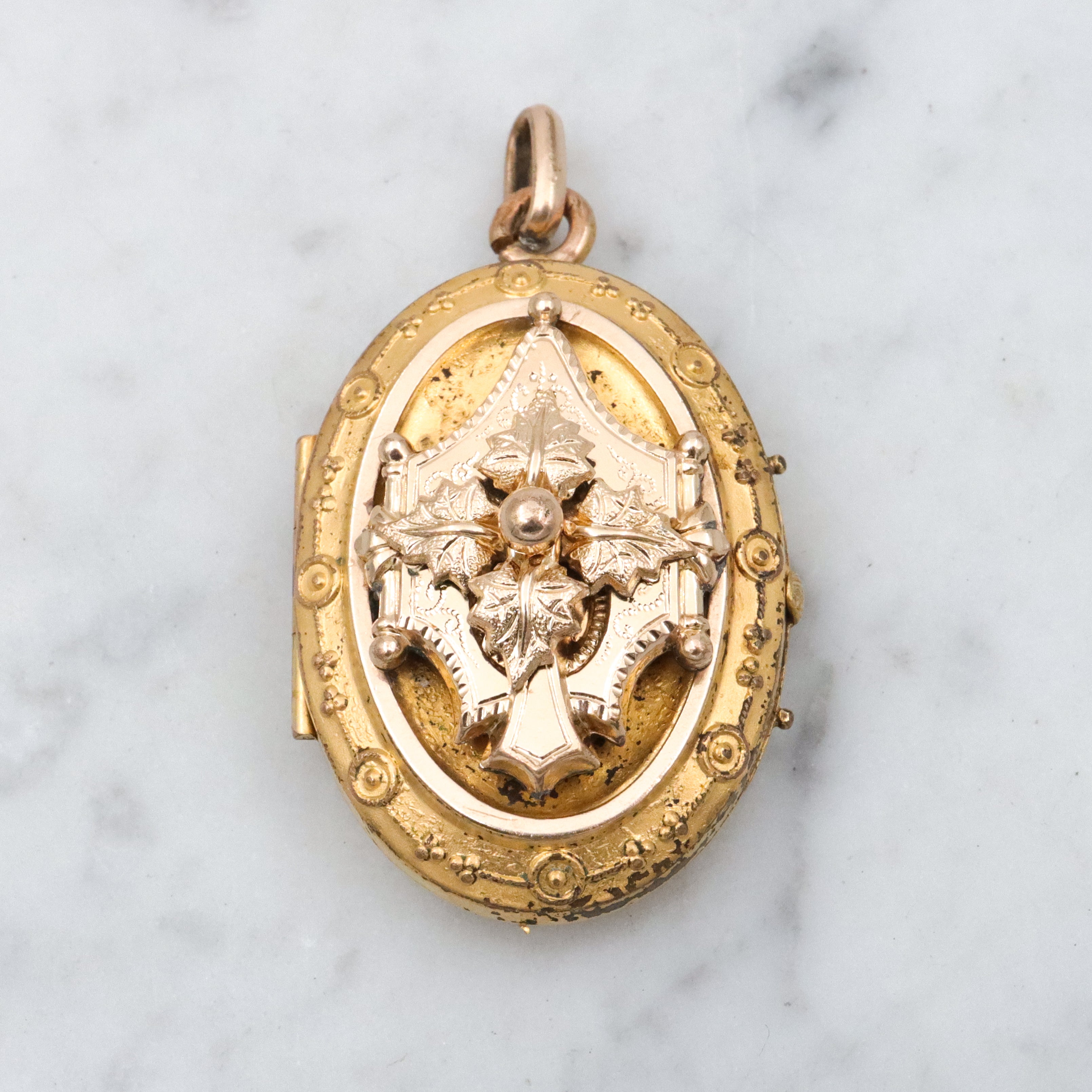 Antique Victorian gold filled & gilt metal Etruscan Revival locket pendant