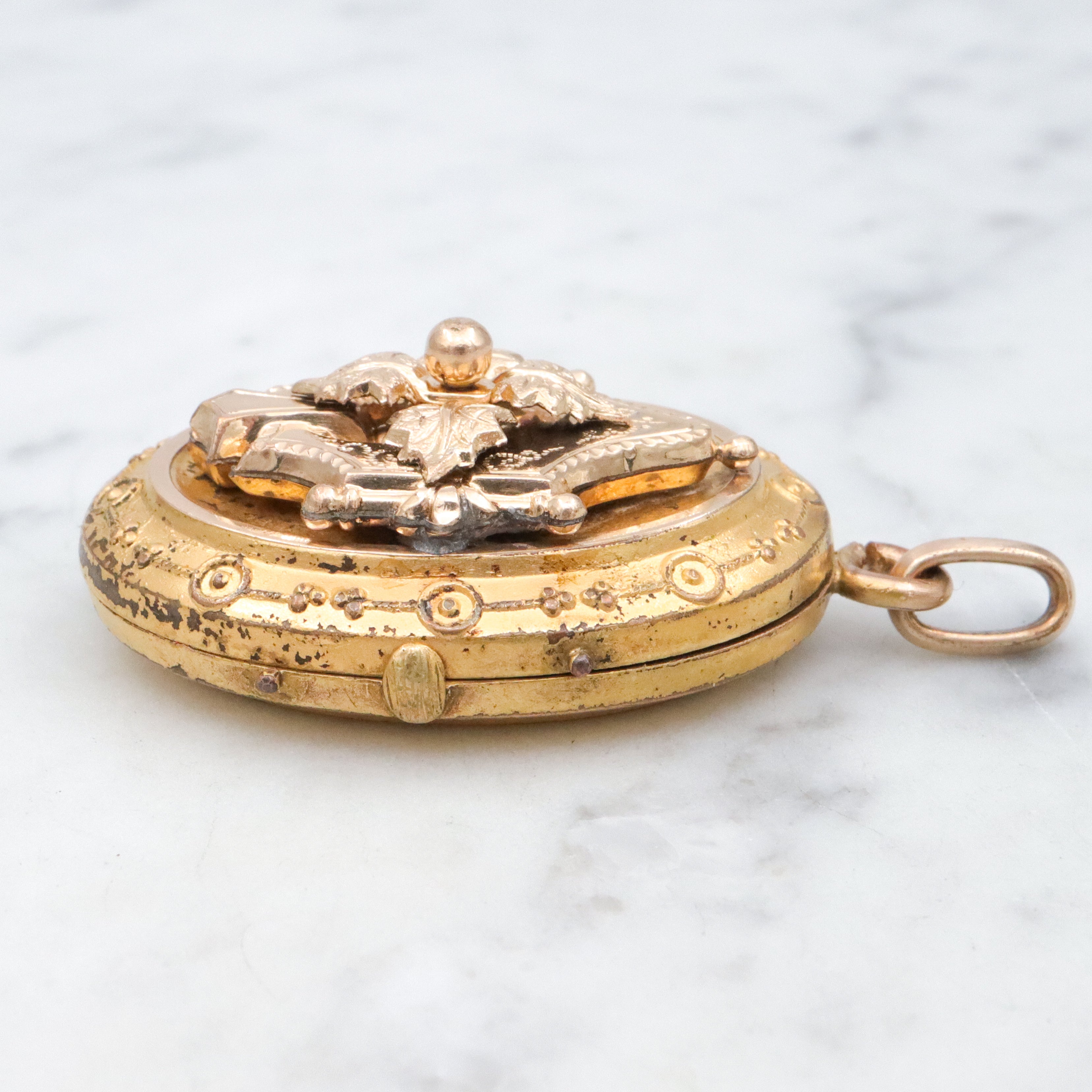 Antique Victorian gold filled & gilt metal Etruscan Revival locket pendant