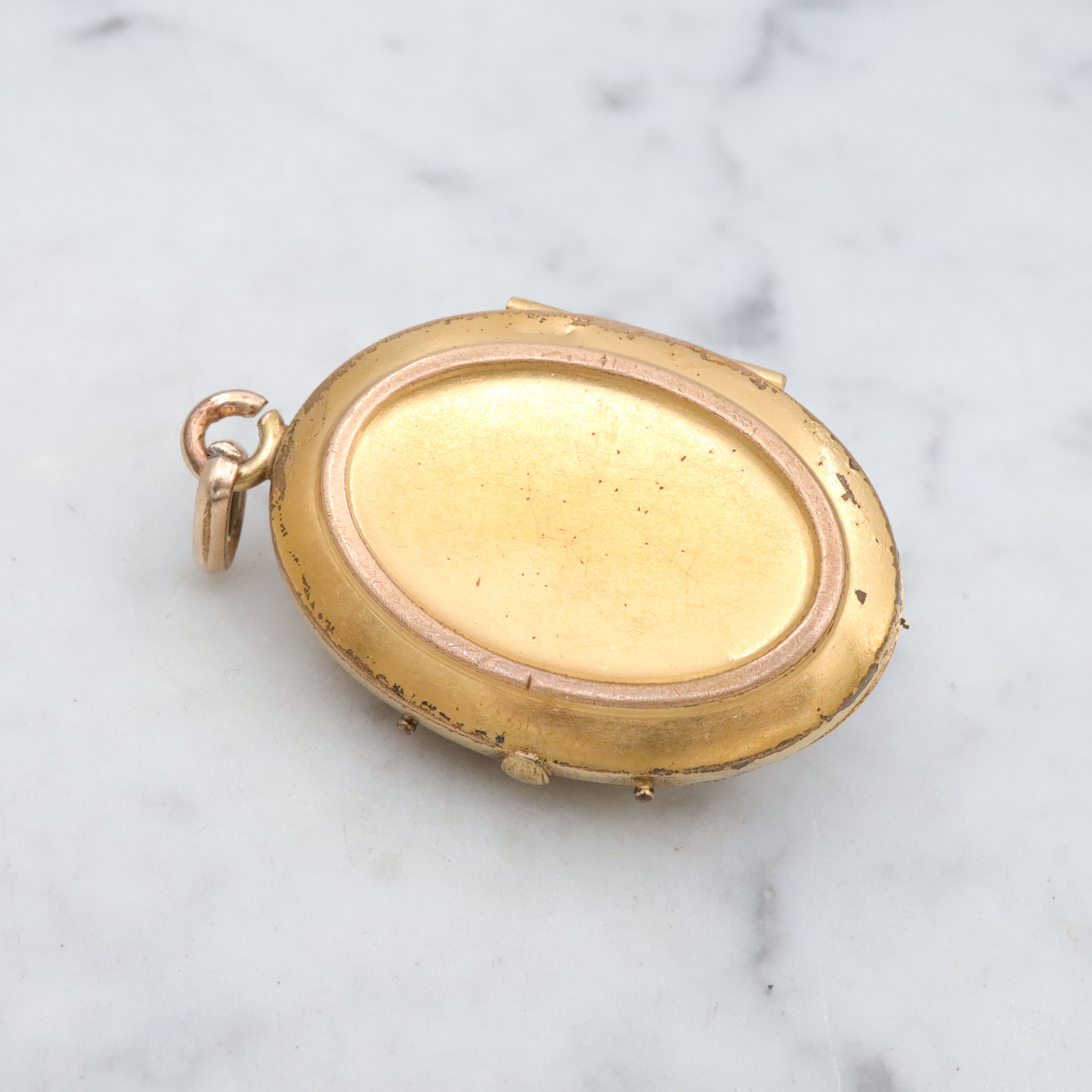 Antique Victorian gold filled & gilt metal Etruscan Revival locket pendant