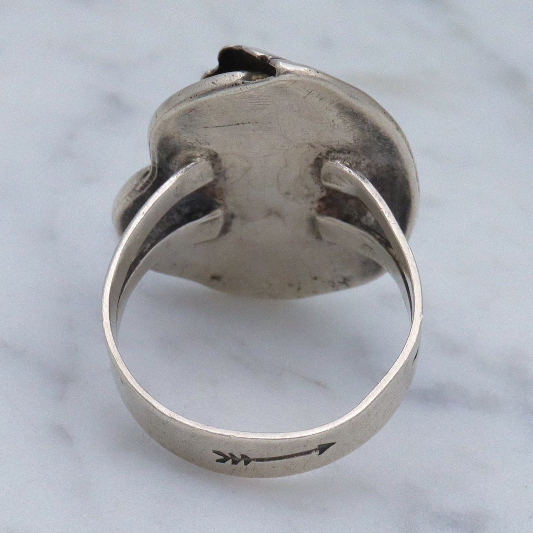 **ON RESERVE**  Antique Navajo sterling & green turquoise ring, sz 8