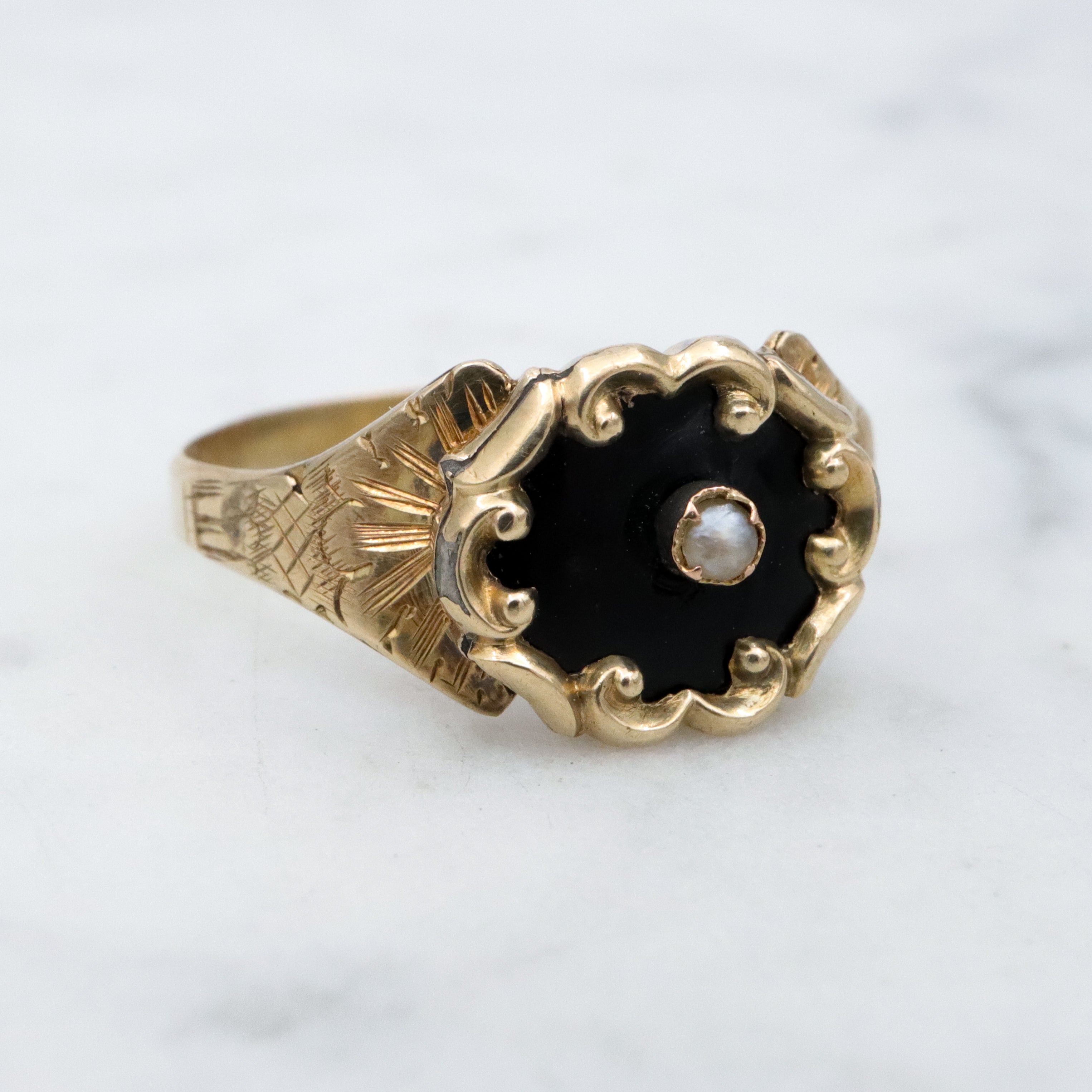 Antique Victorian 10k black enamel & pearl mourning ring, size 6.5