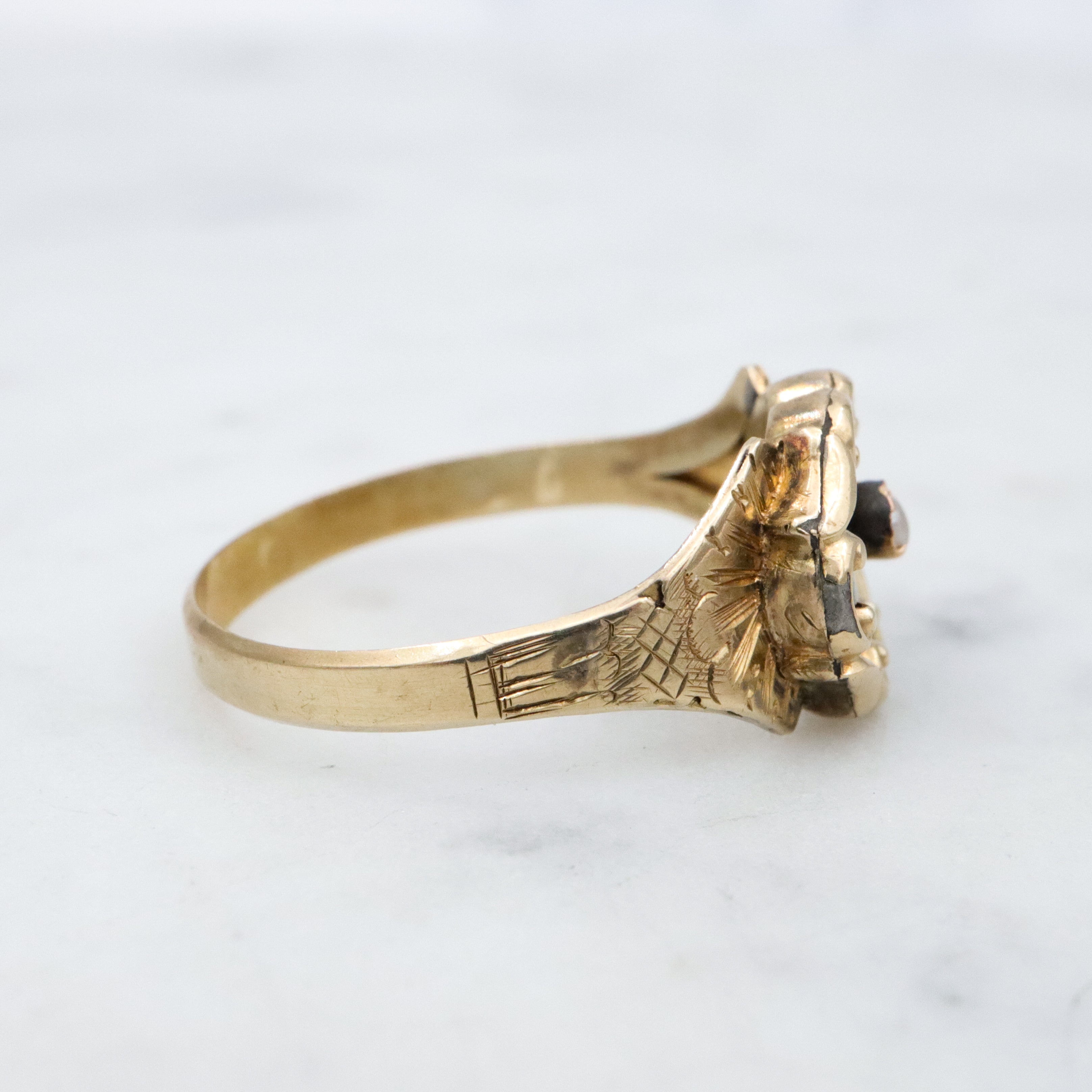 Antique Victorian 10k black enamel & pearl mourning ring, size 6.5