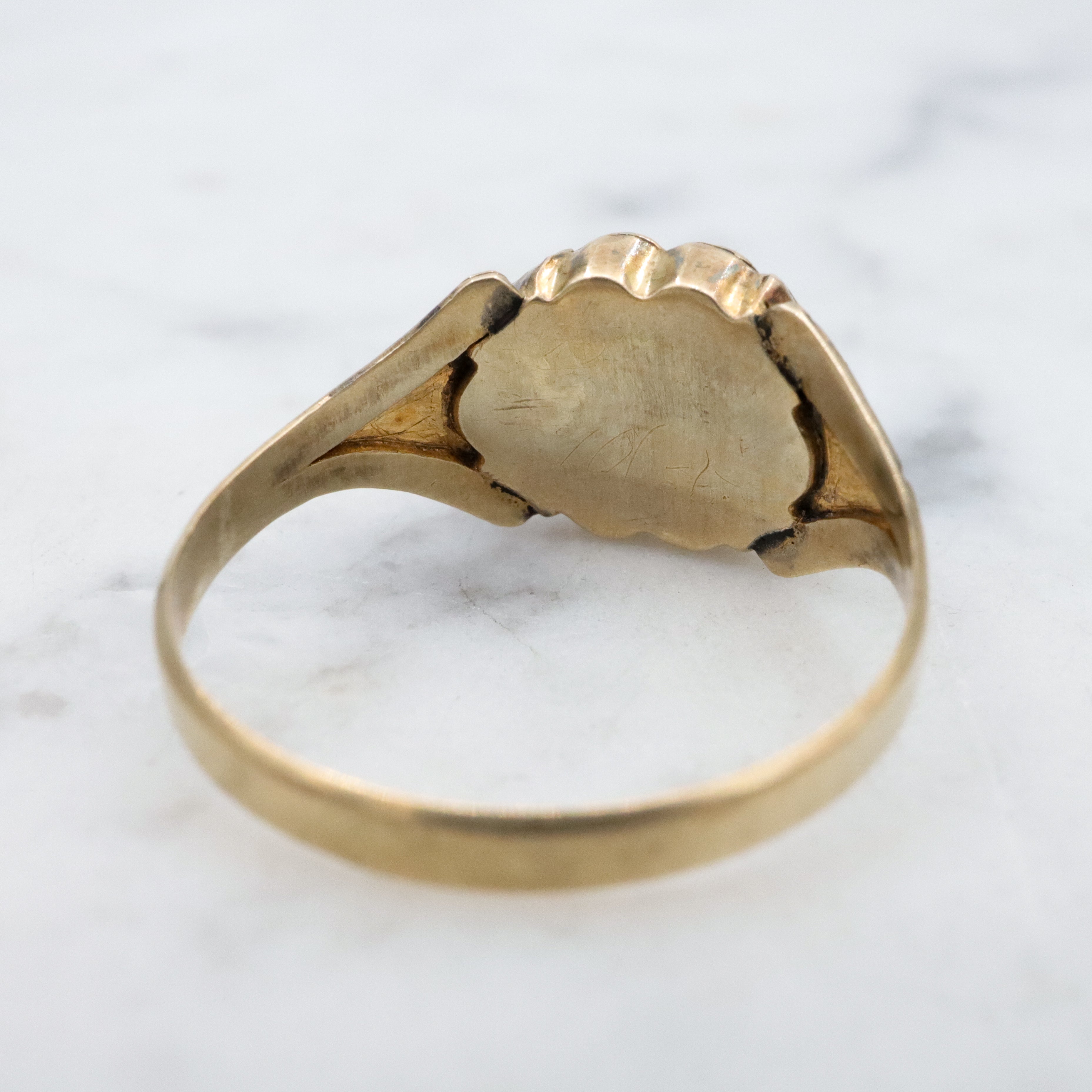 Antique Victorian 10k black enamel & pearl mourning ring, size 6.5