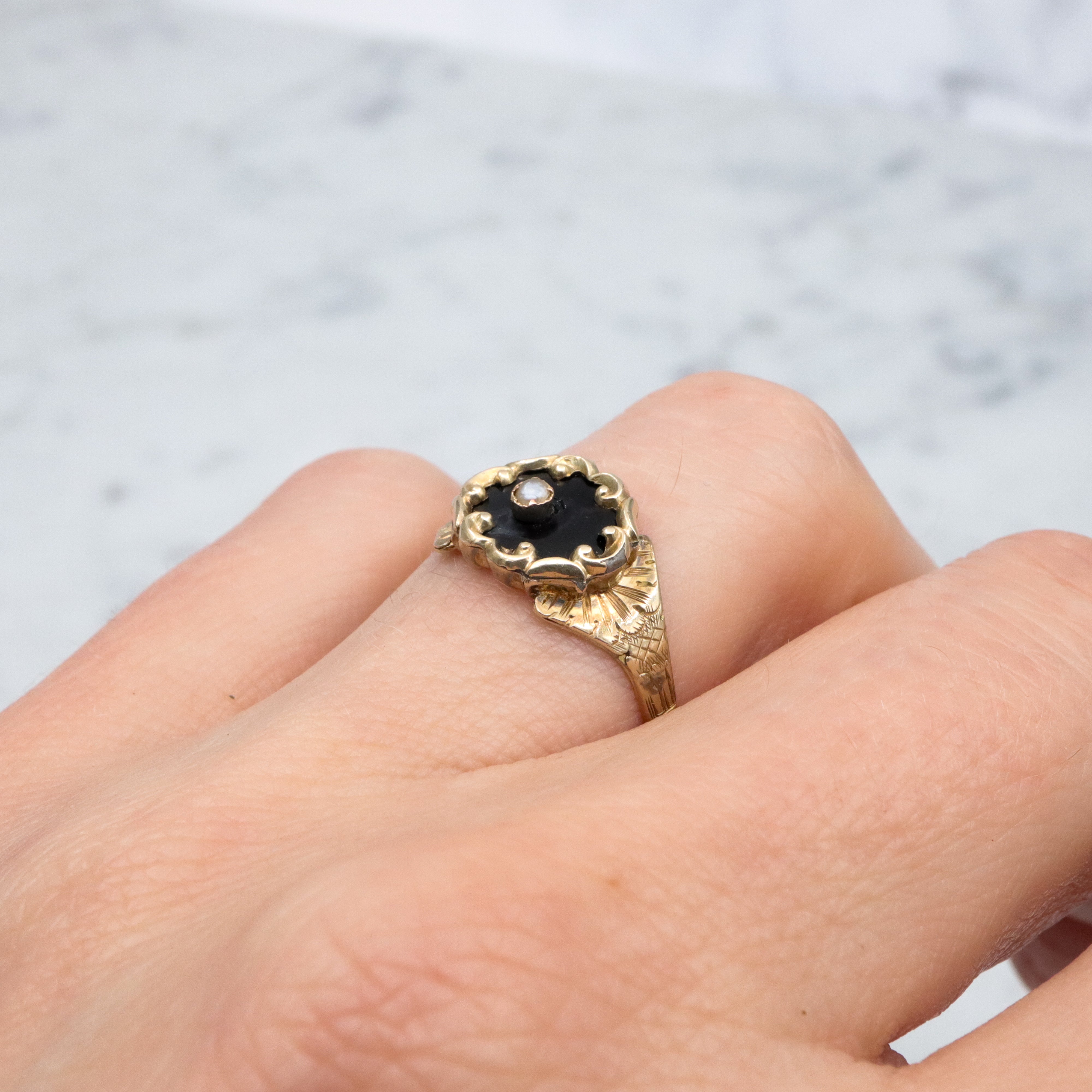 Antique Victorian 10k black enamel & pearl mourning ring, size 6.5