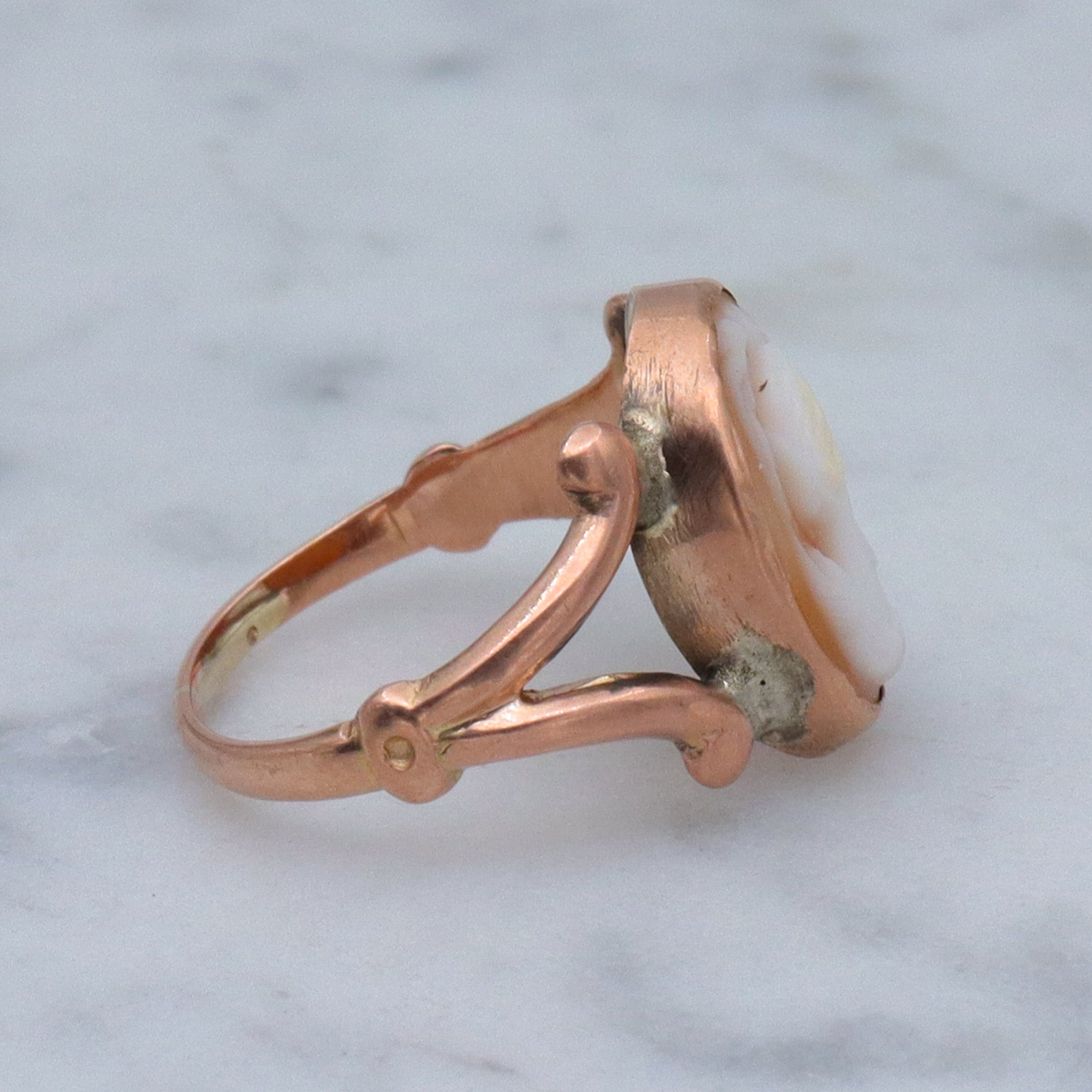 Antique Victorian 10k gold petite cameo ring, sz 3.25