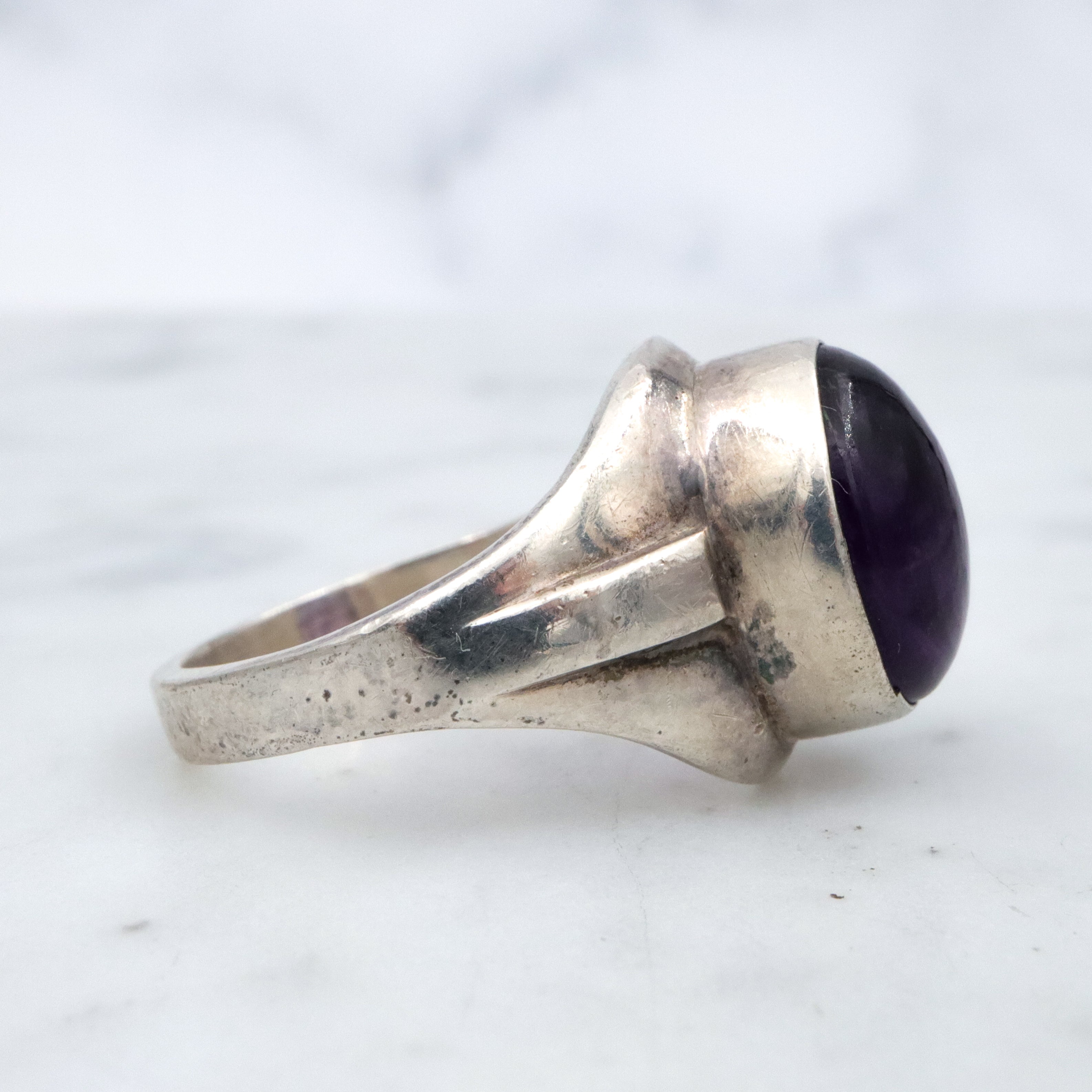 Vintage amethyst sterling modernist ring, sz 7.5