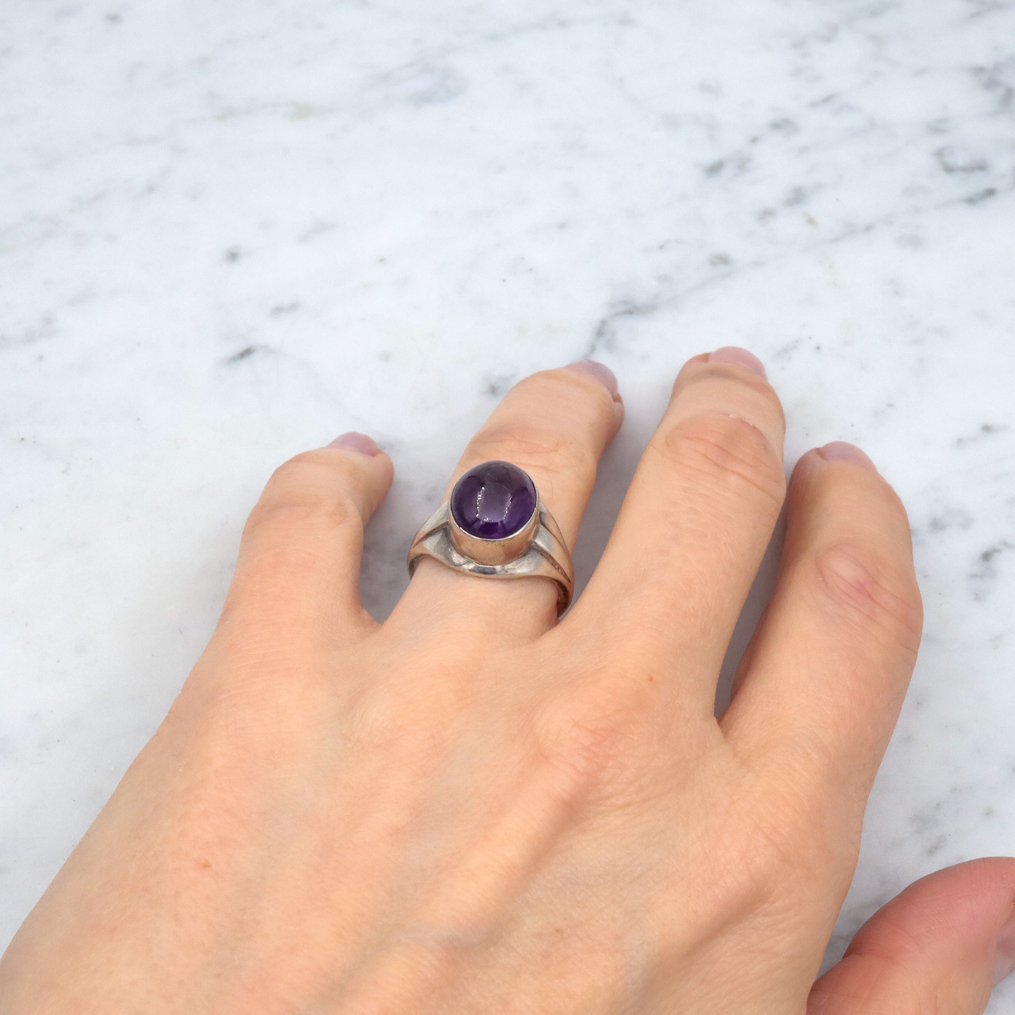 Vintage amethyst sterling modernist ring, sz 7.5