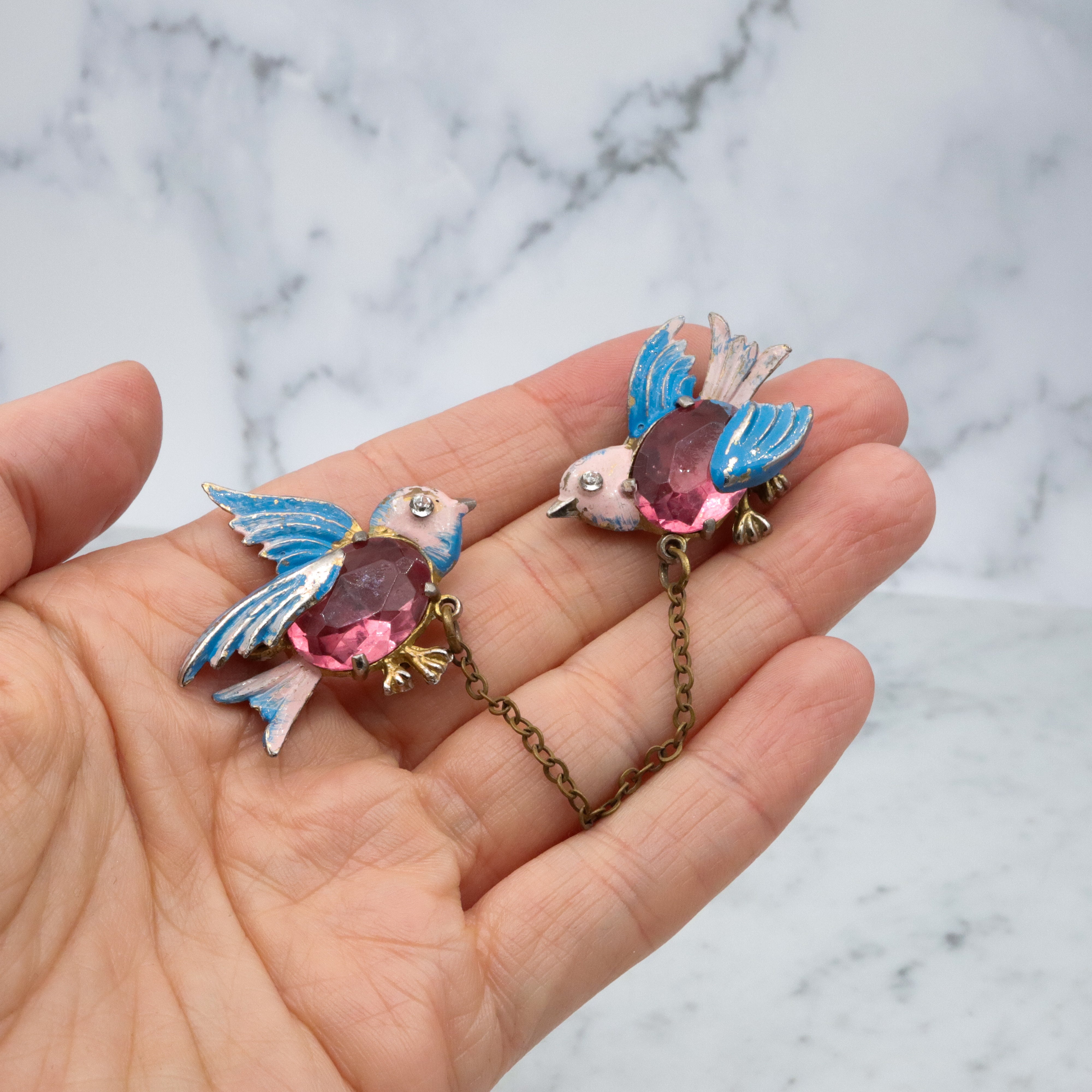 Antique Art Deco Fred Gray jelly belly love birds brooch pair