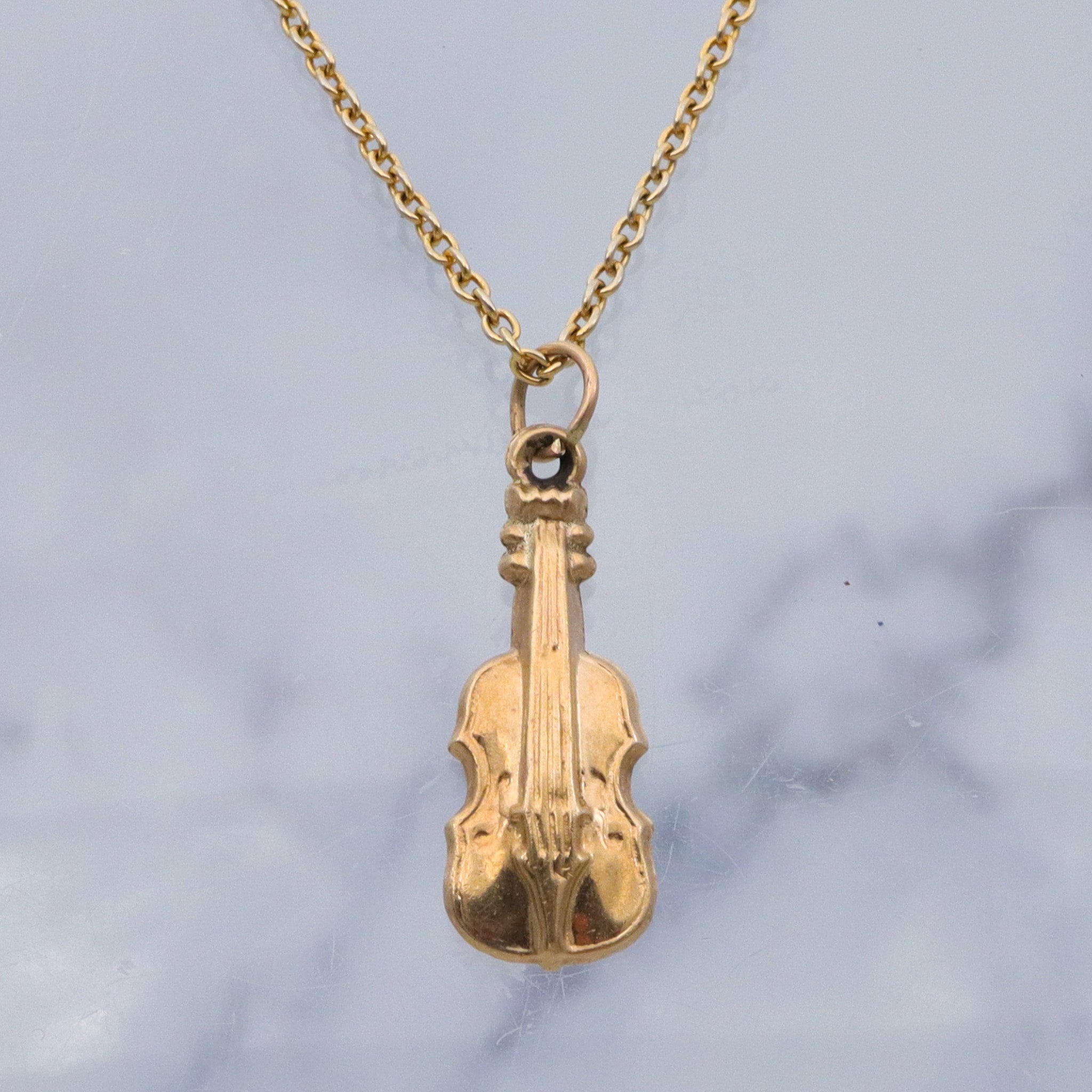 Vintage English 9k gold hollow violin charm pendant