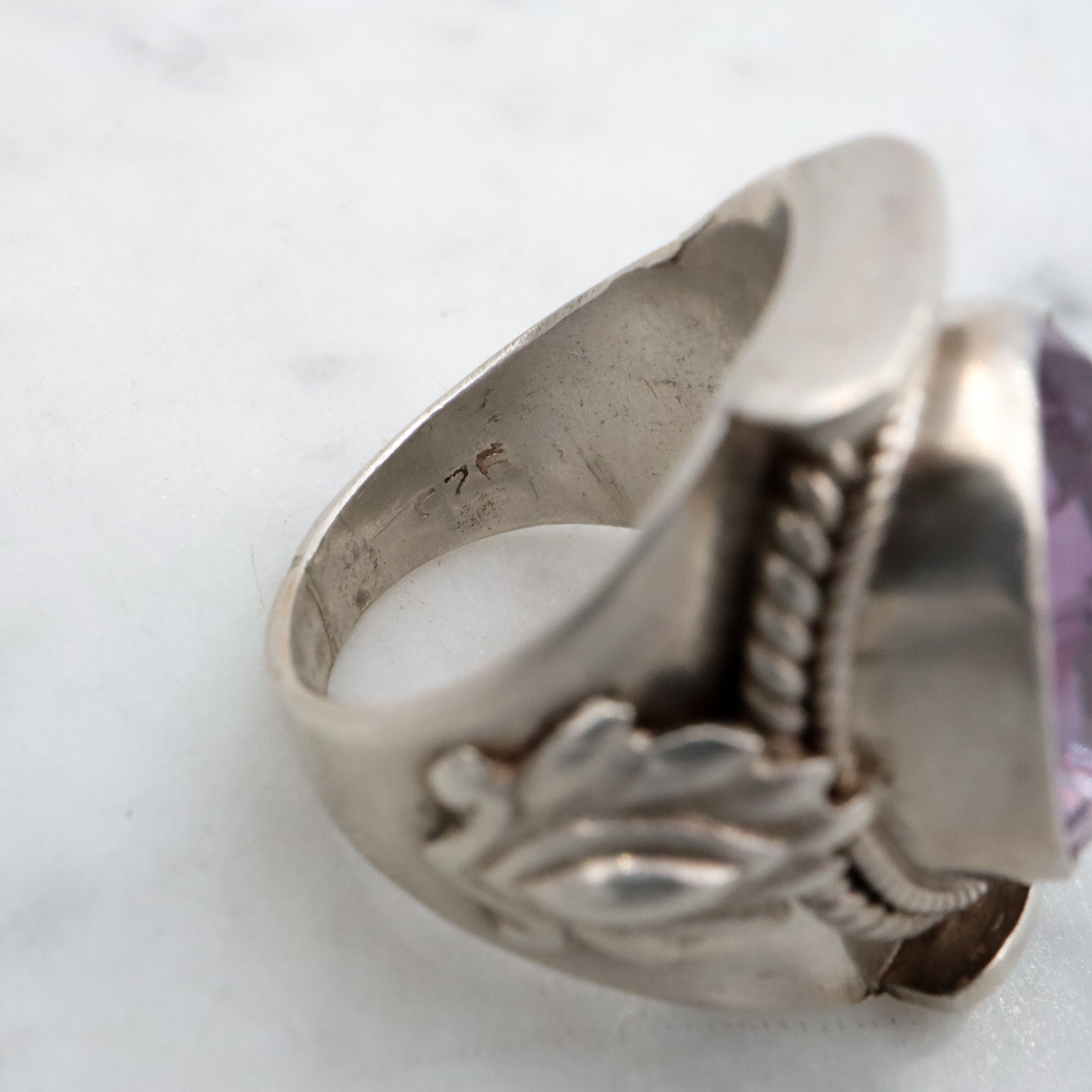 Vintage simulated purple sapphire sterling ring, sz 4.5