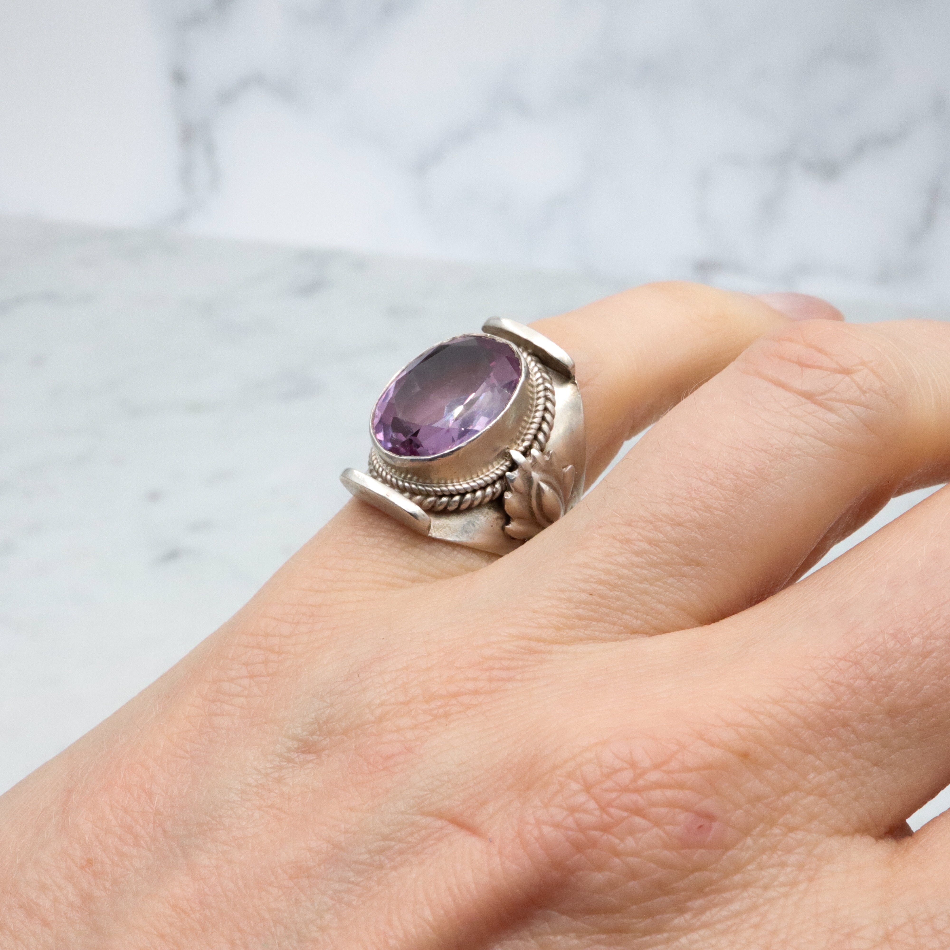 Vintage simulated purple sapphire sterling ring, sz 4.5