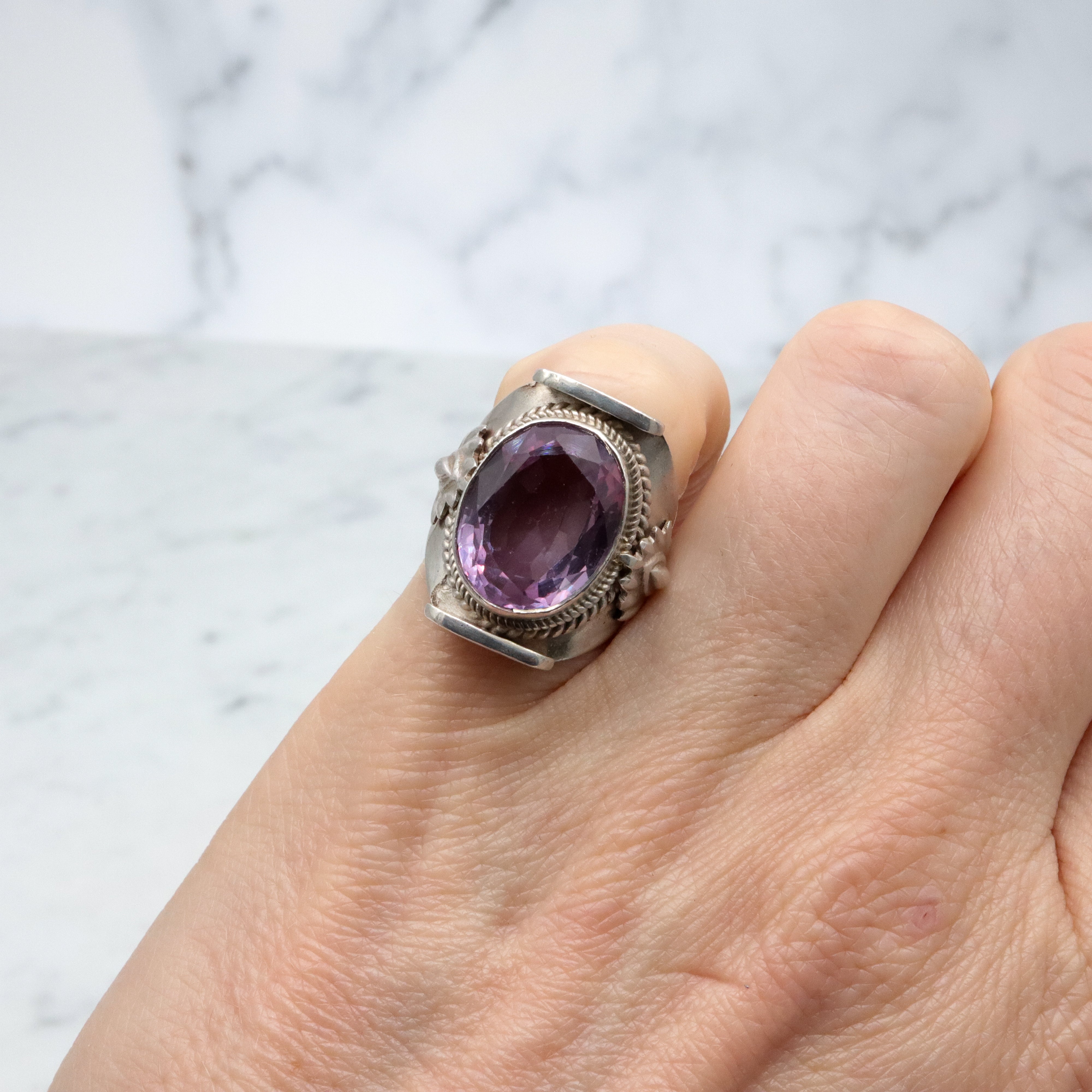 Vintage simulated purple sapphire sterling ring, sz 4.5