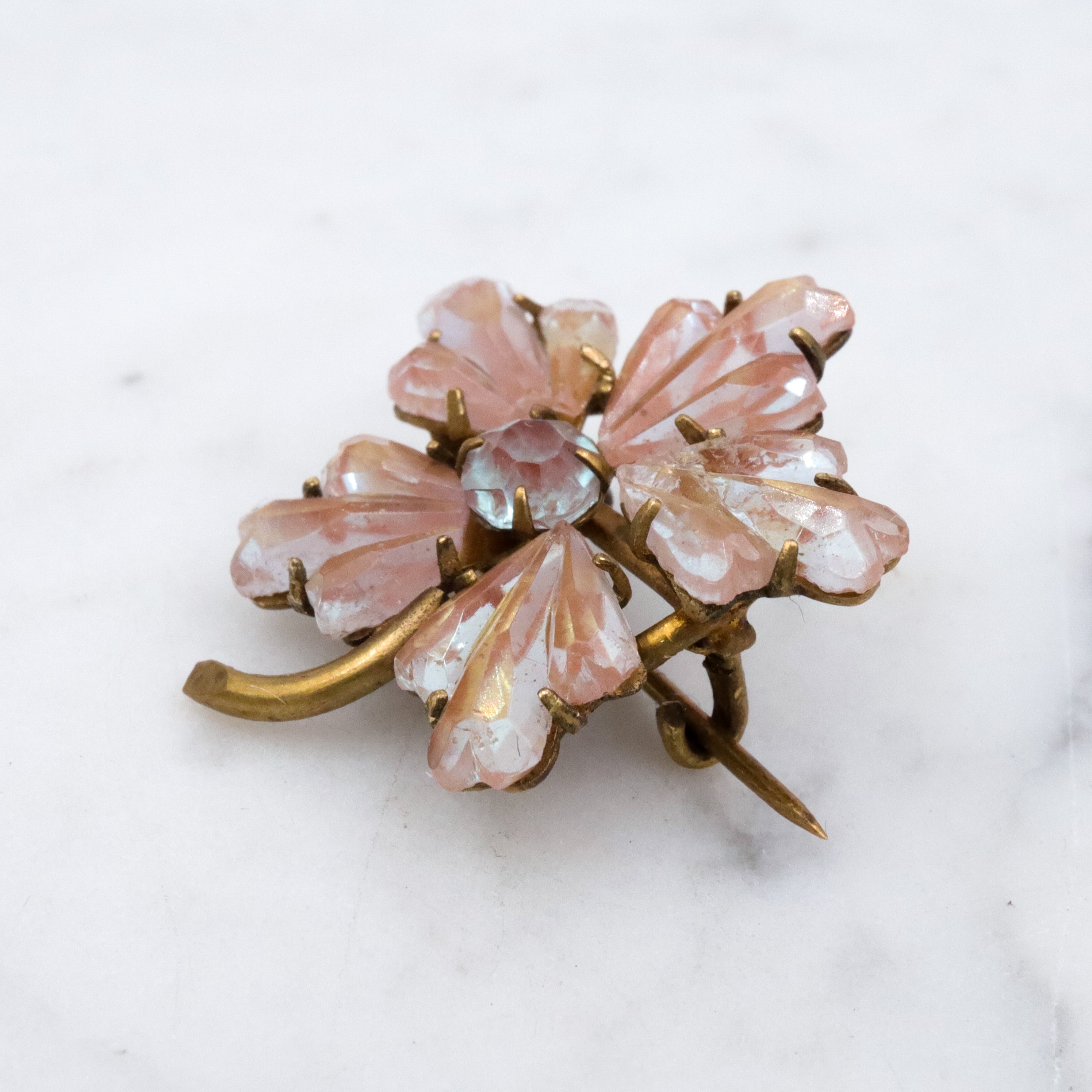 Antique Victorian saphiret gem flower gilt metal brooch