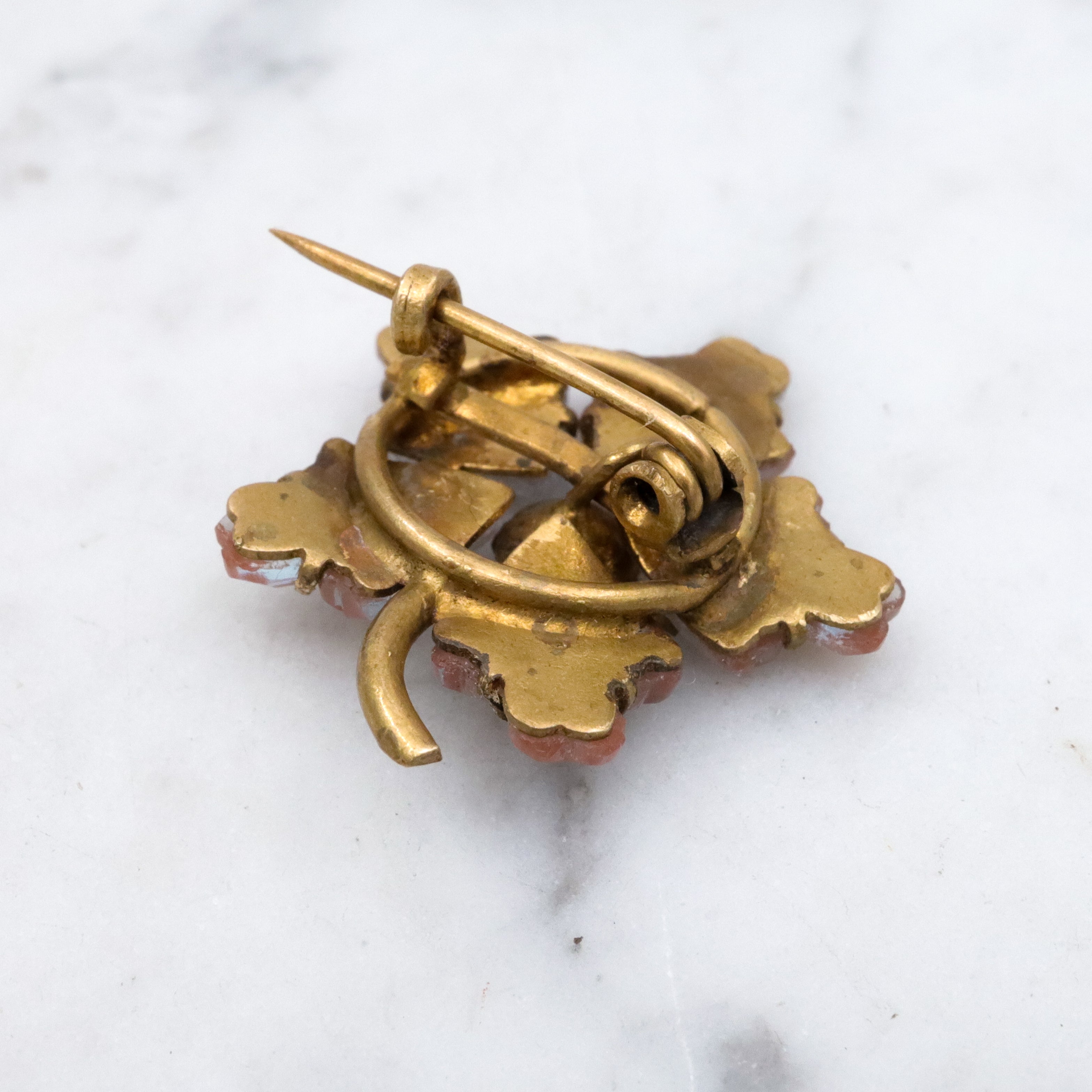 Antique Victorian saphiret gem flower gilt metal brooch