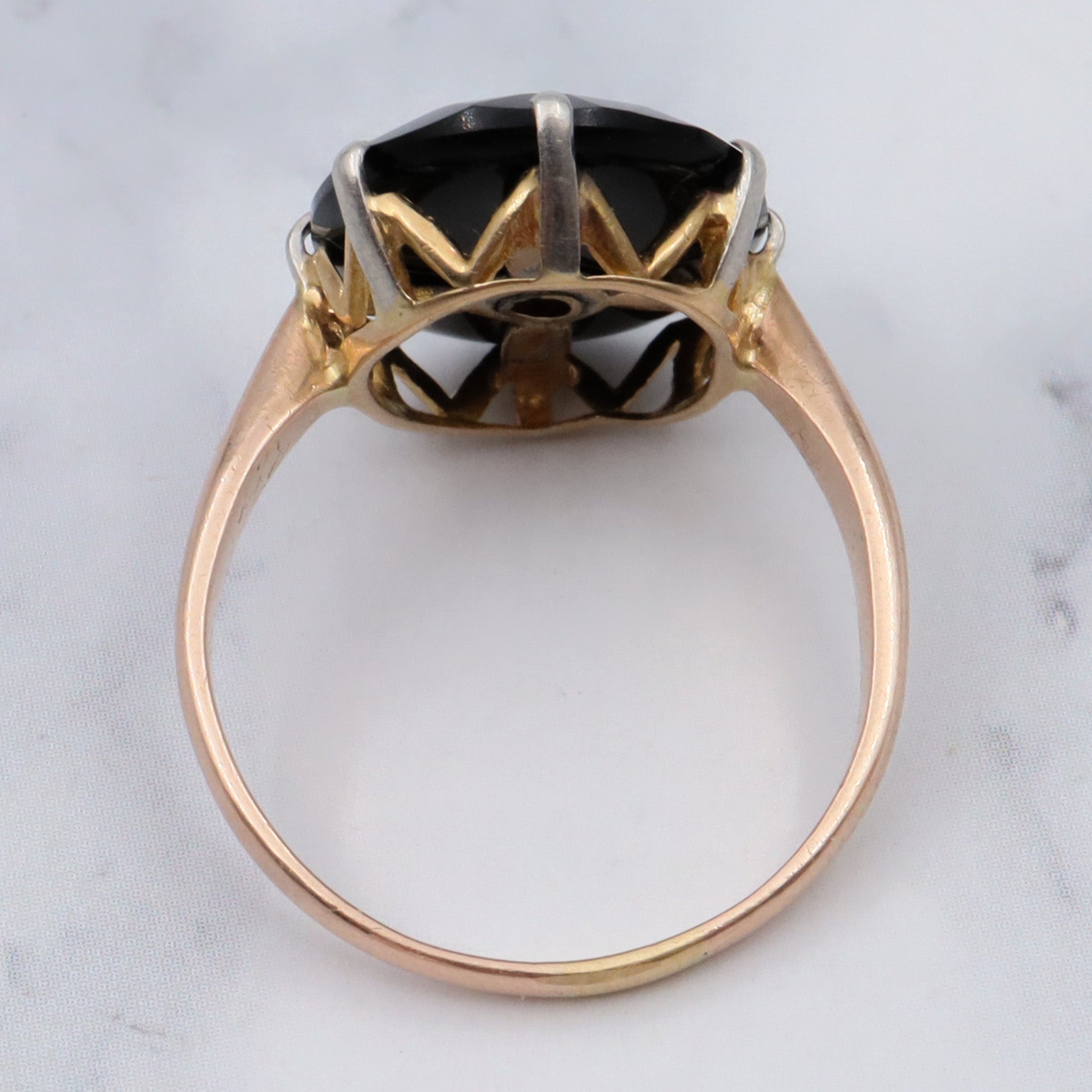 Antique Victorian 18k gold faceted onyx with old European cut diamond center with platinum tip ring, sz 6
