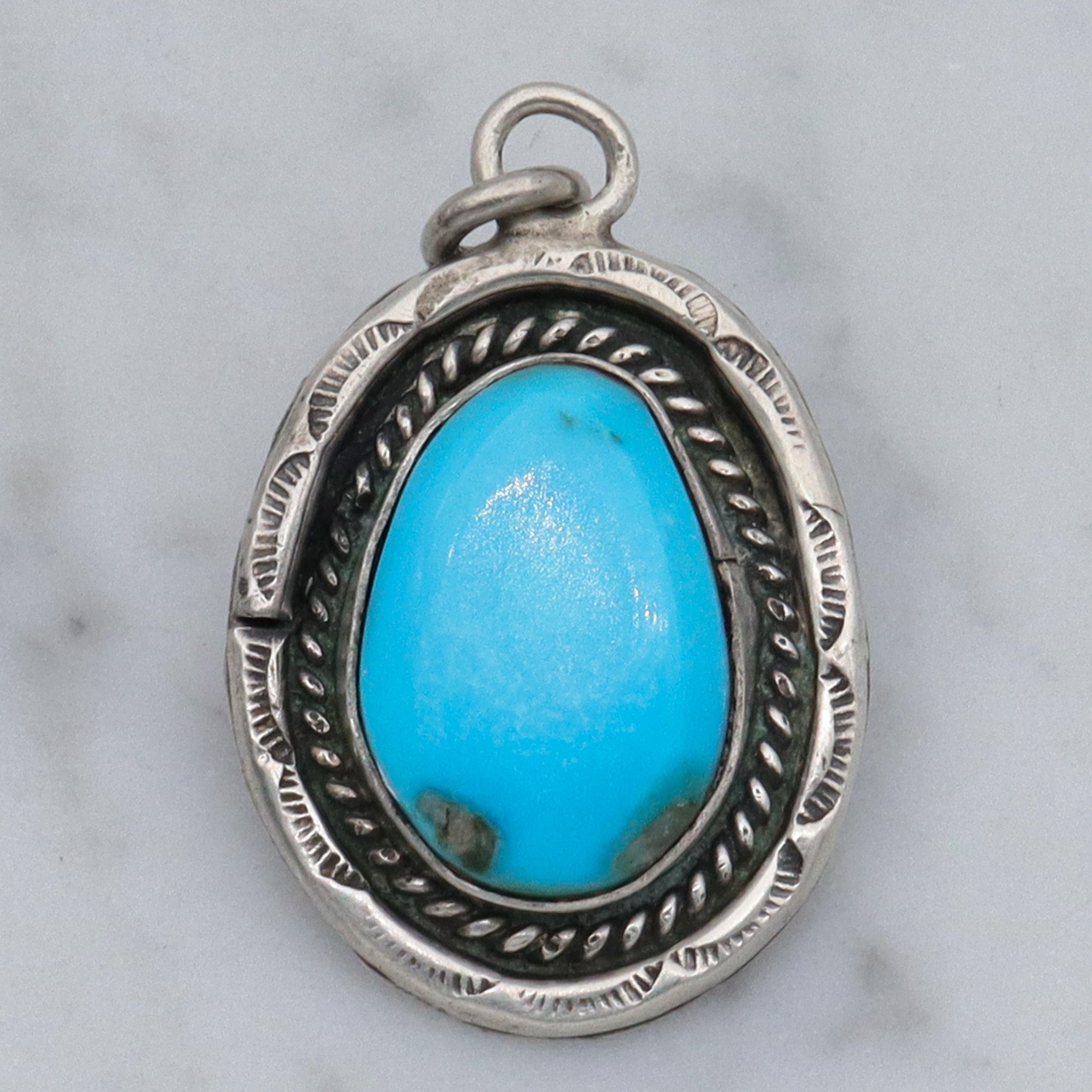 Vintage Navajo sterling & turquoise pendant