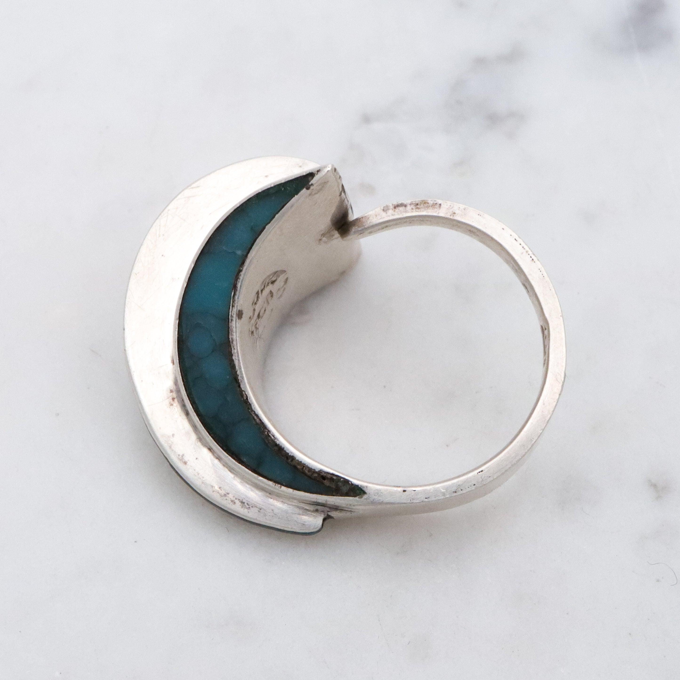 Vintage Mexican Modern turquoise inlay sterling wrap ring, size 7.5 adjustable