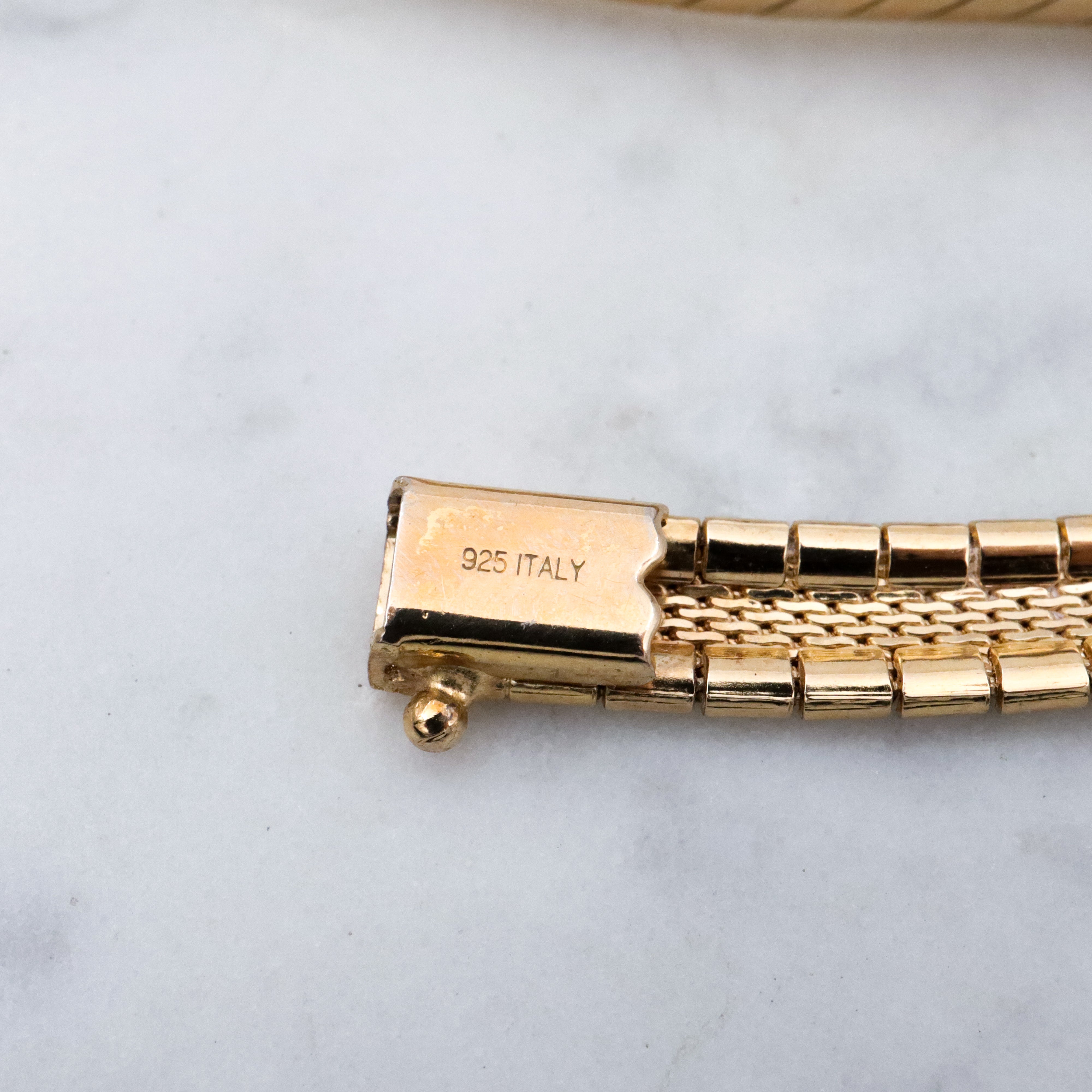 Vintage gold plated sterling 6mm chevron omega link chain, 17"