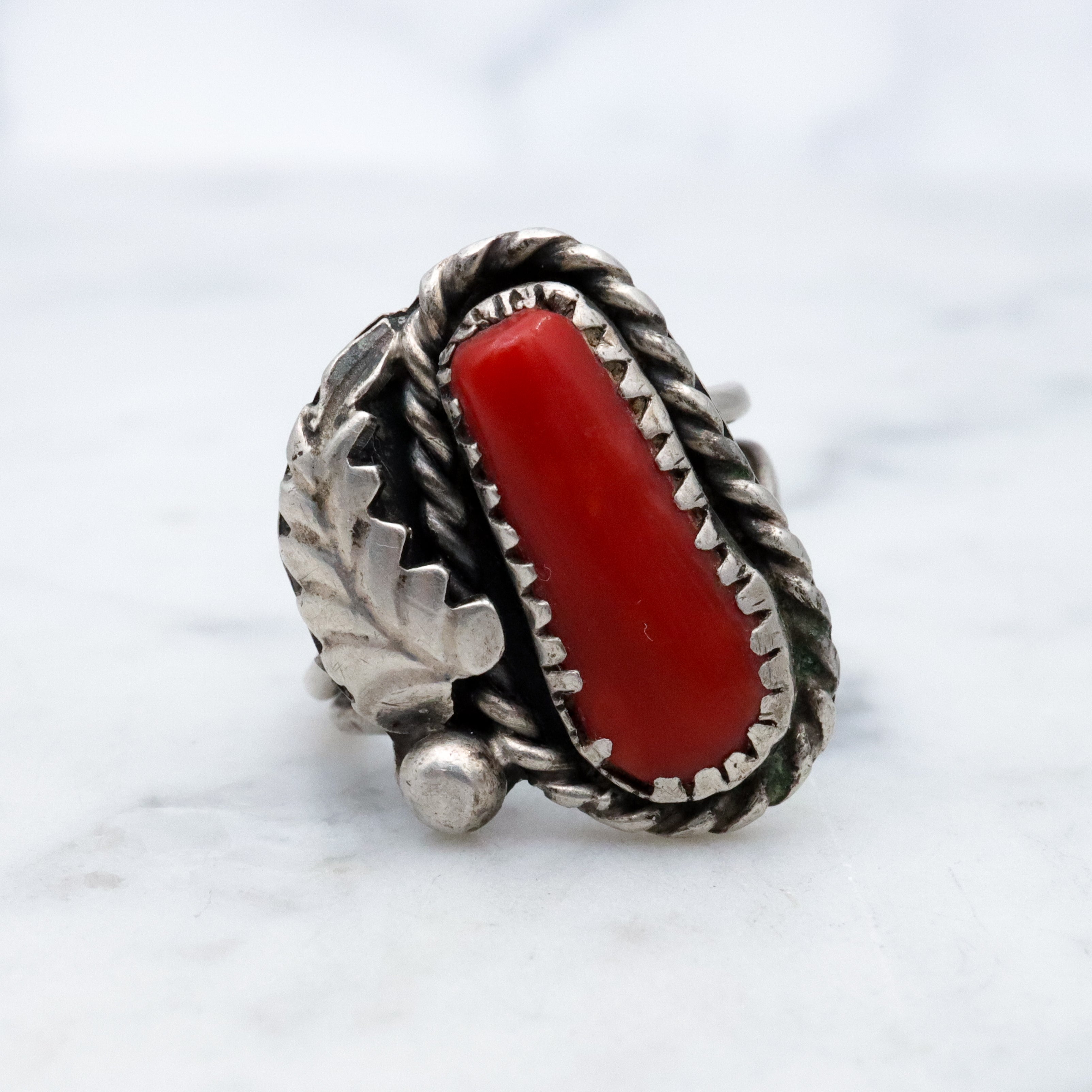 Vintage Navajo sterling coral leaf ring, size 4.5