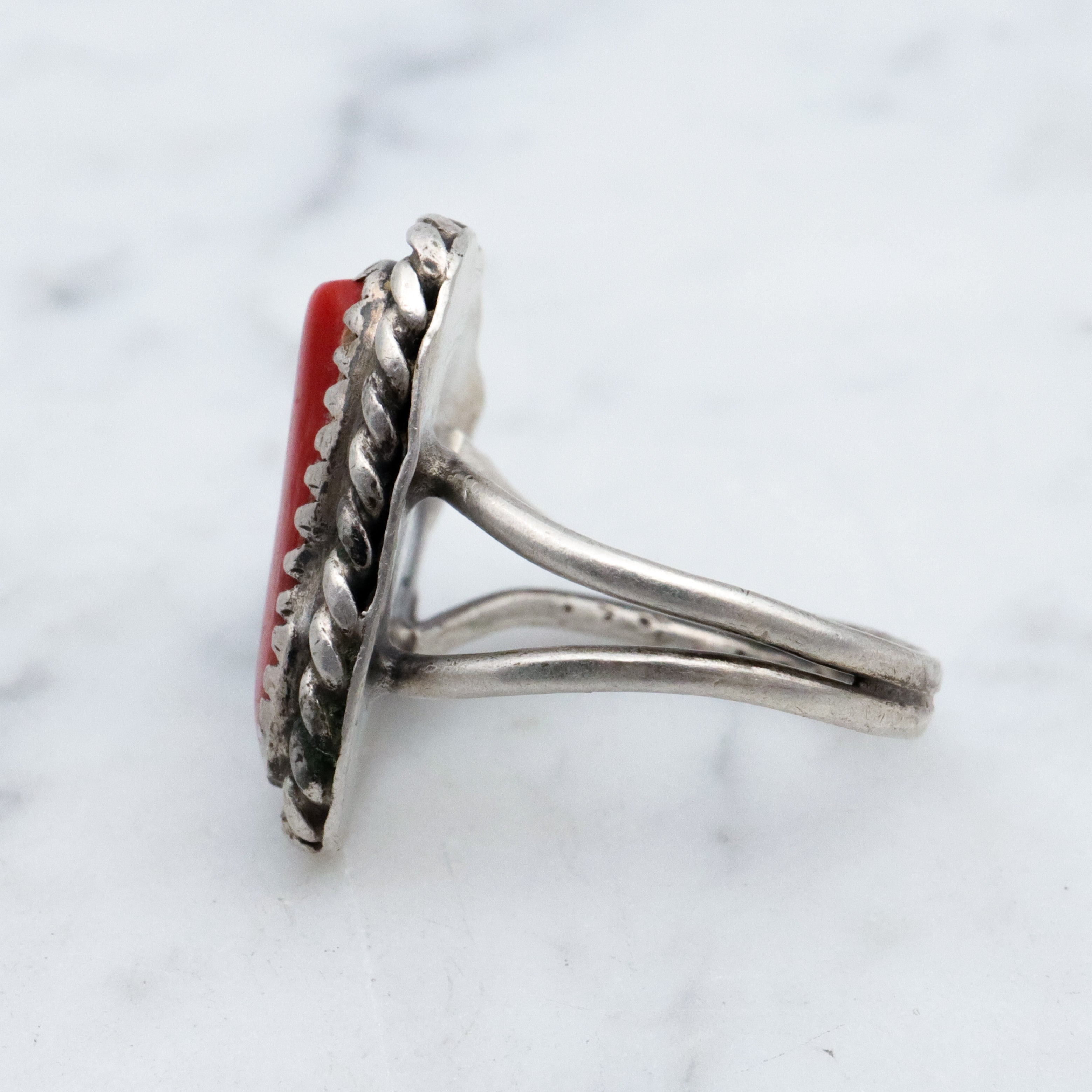 Vintage Navajo sterling coral leaf ring, size 4.5