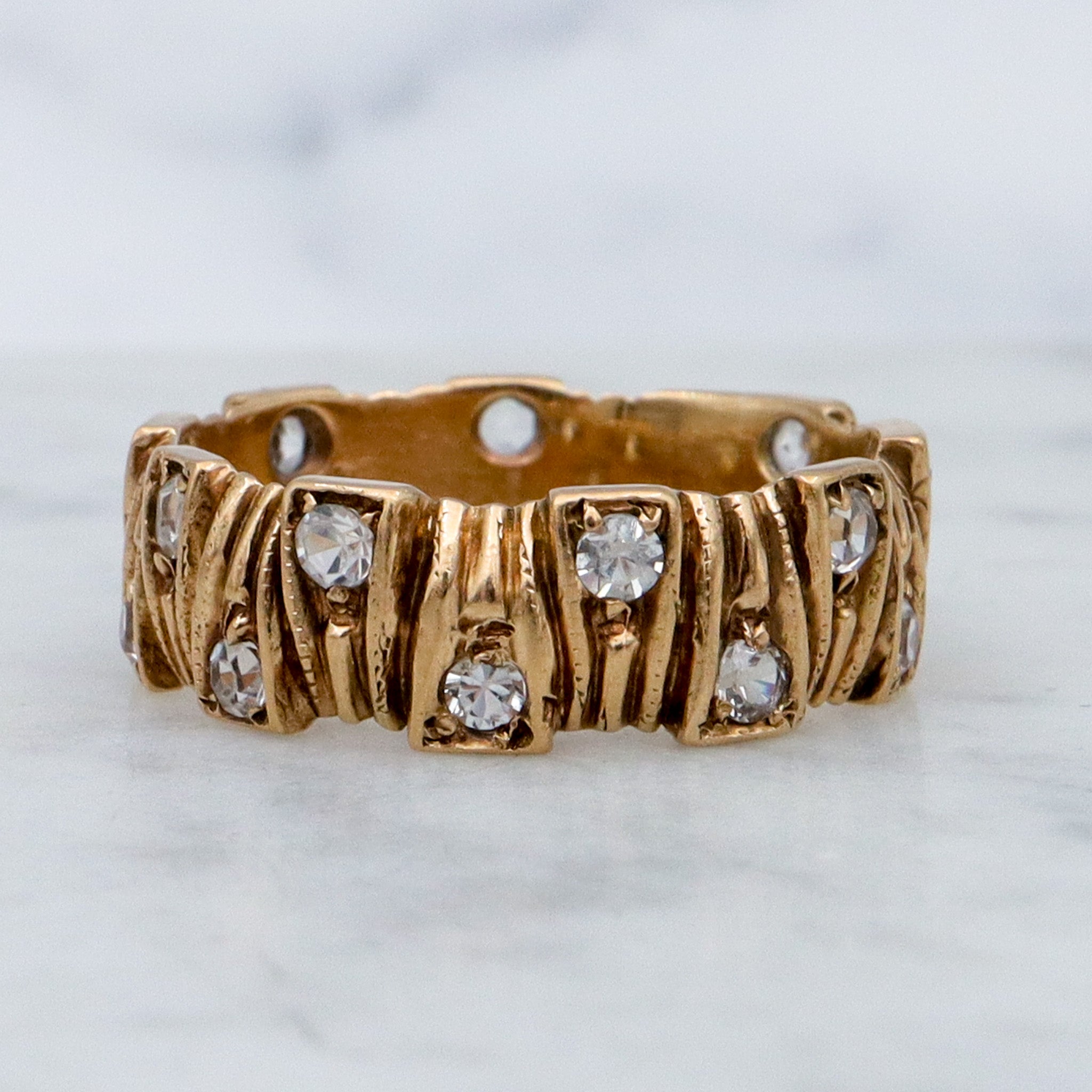 Brutalist style English 9k gold & quartz textured band, sz 5.5