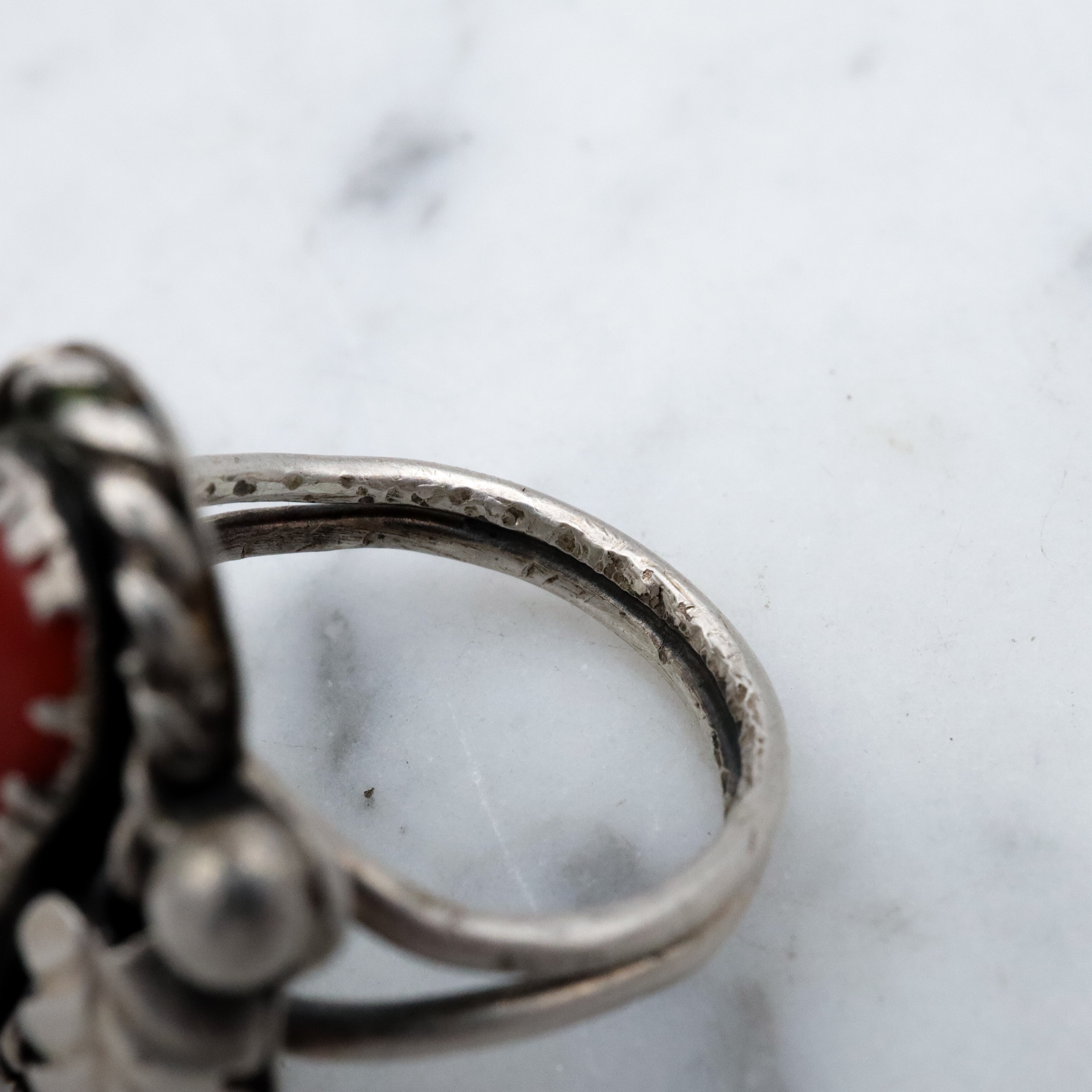 Vintage Navajo sterling coral leaf ring, size 4.5