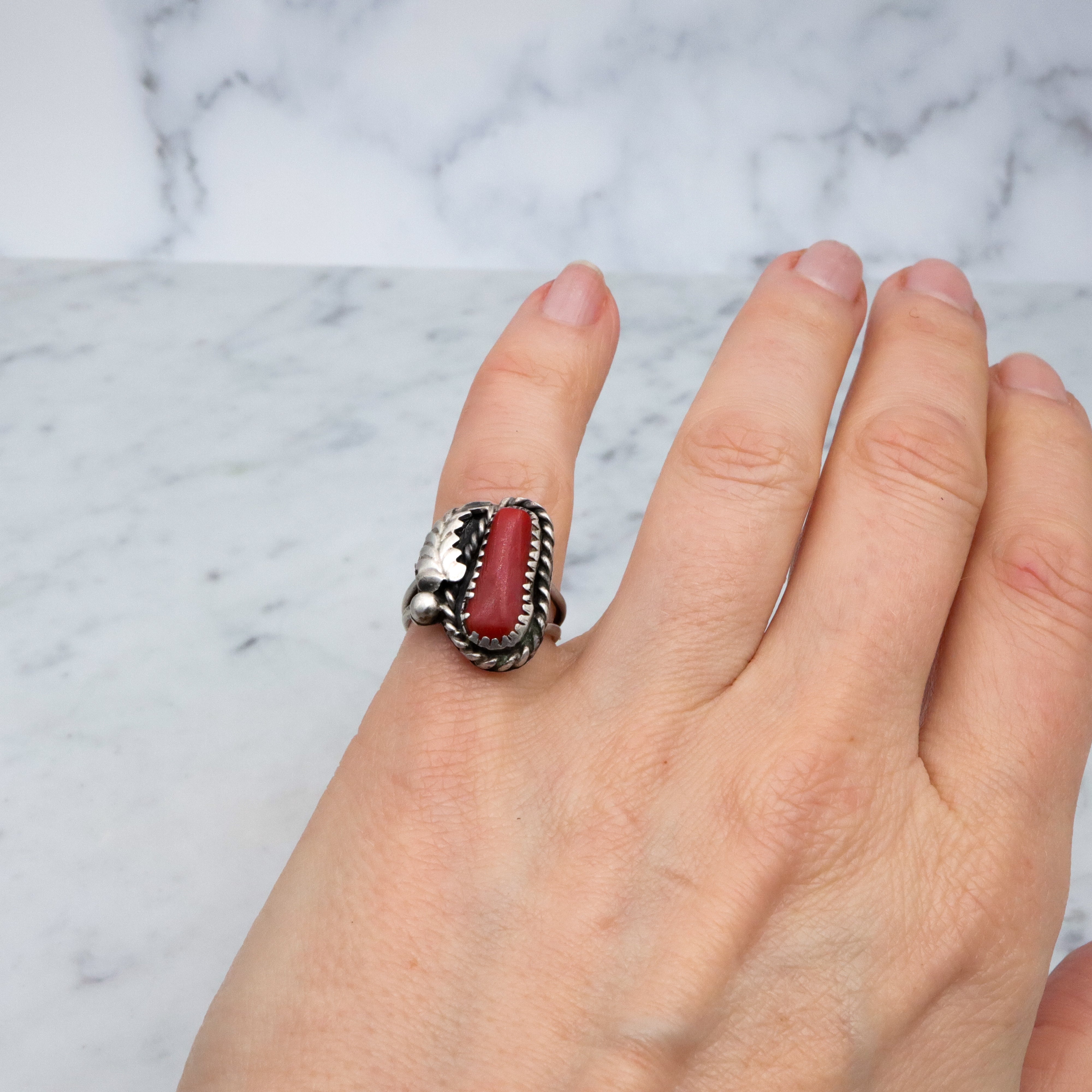 Vintage Navajo sterling coral leaf ring, size 4.5