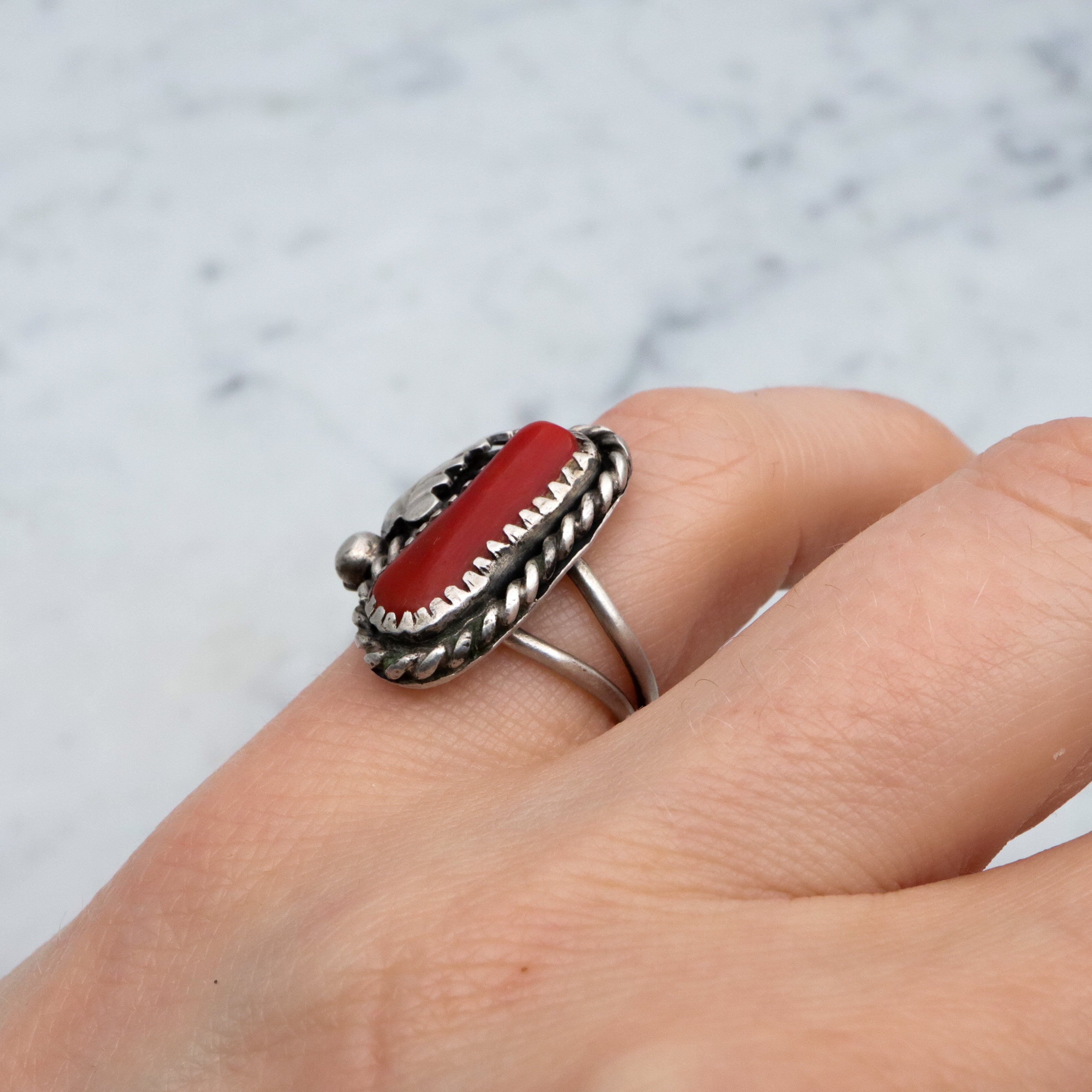 Vintage Navajo sterling coral leaf ring, size 4.5