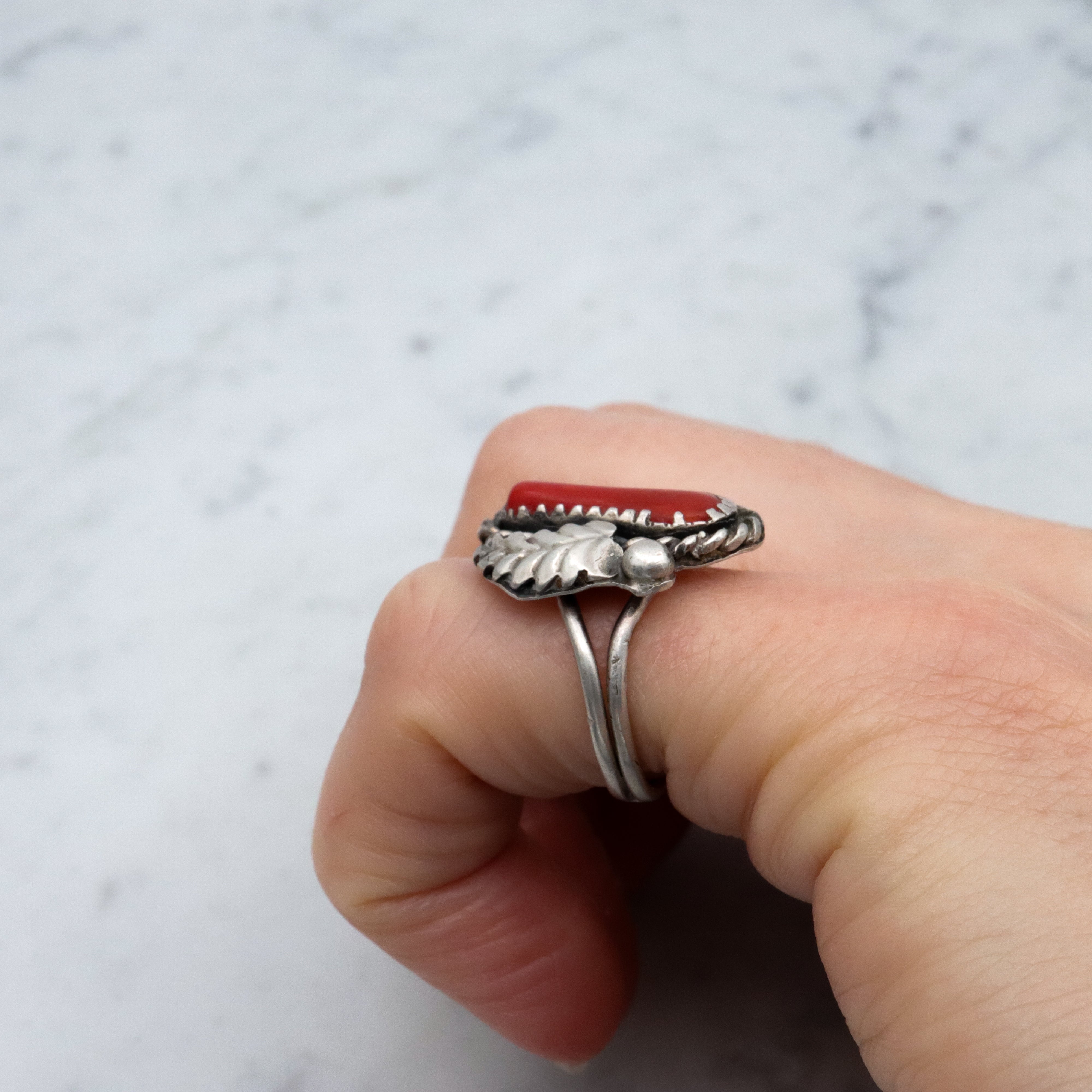 Vintage Navajo sterling coral leaf ring, size 4.5