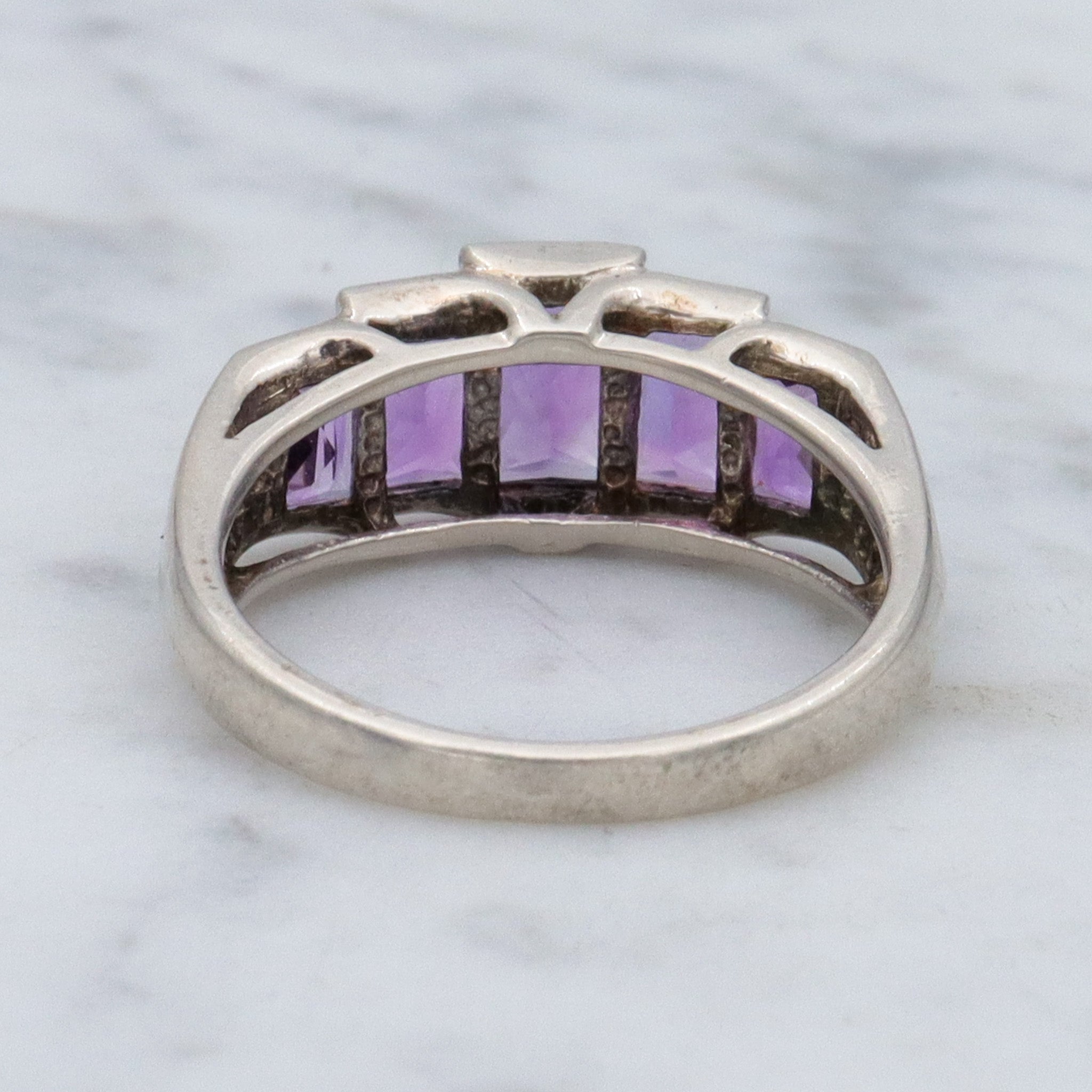 Vintage sterling stepped emerald cut amethyst ring, sz 8