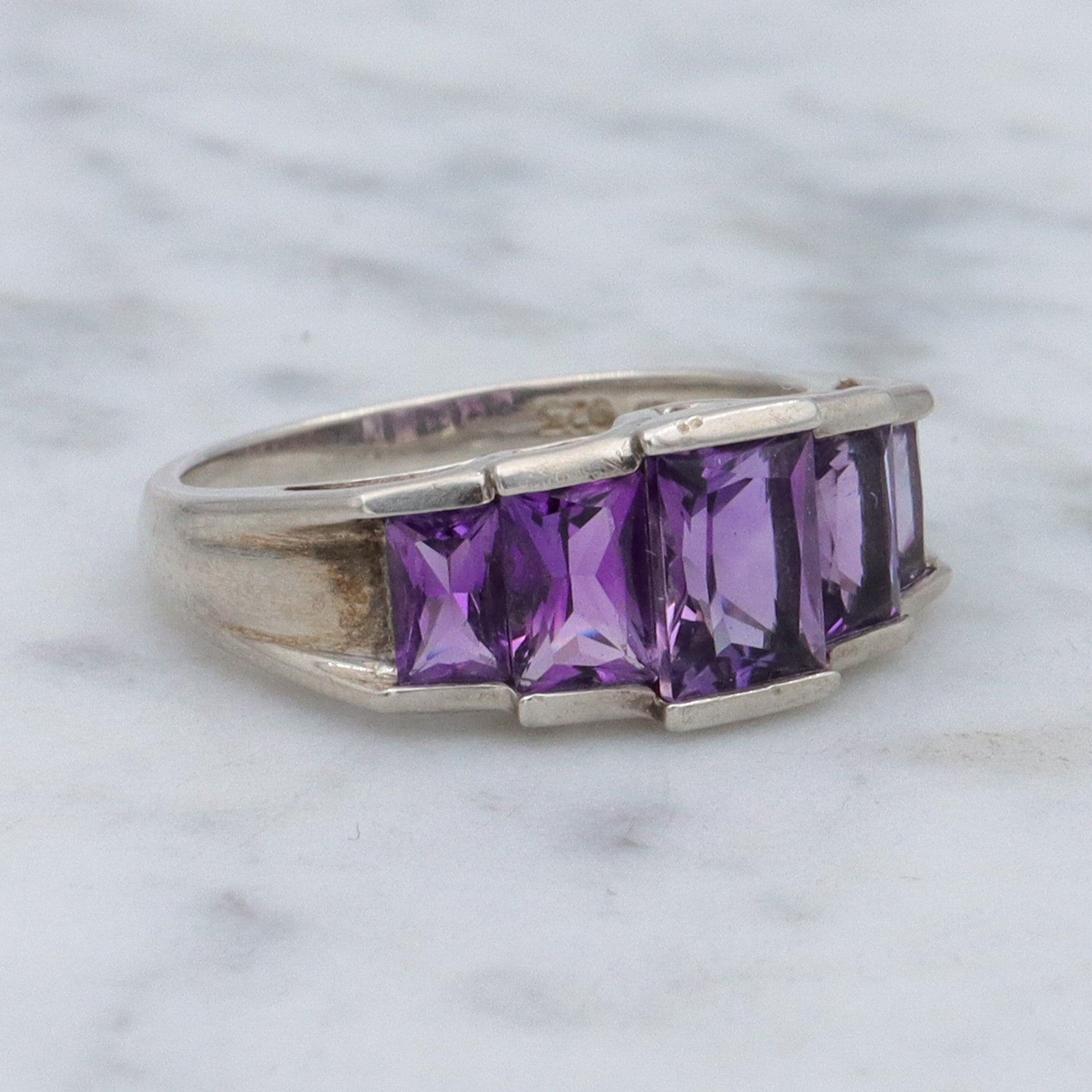 Vintage sterling stepped emerald cut amethyst ring, sz 8