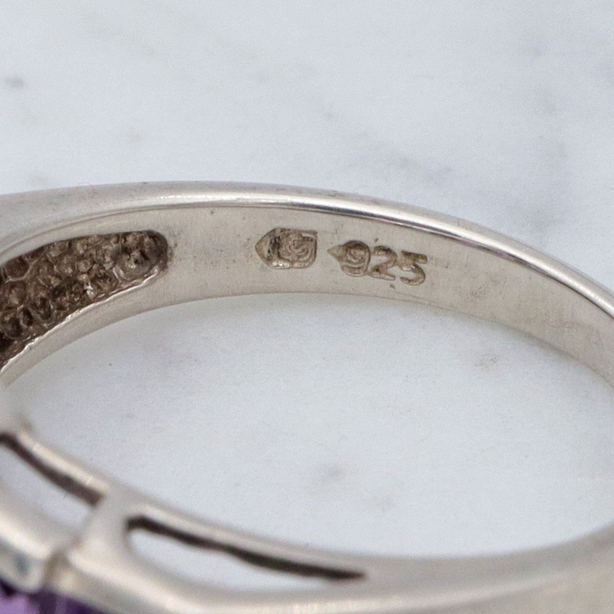 Vintage sterling stepped emerald cut amethyst ring, sz 8