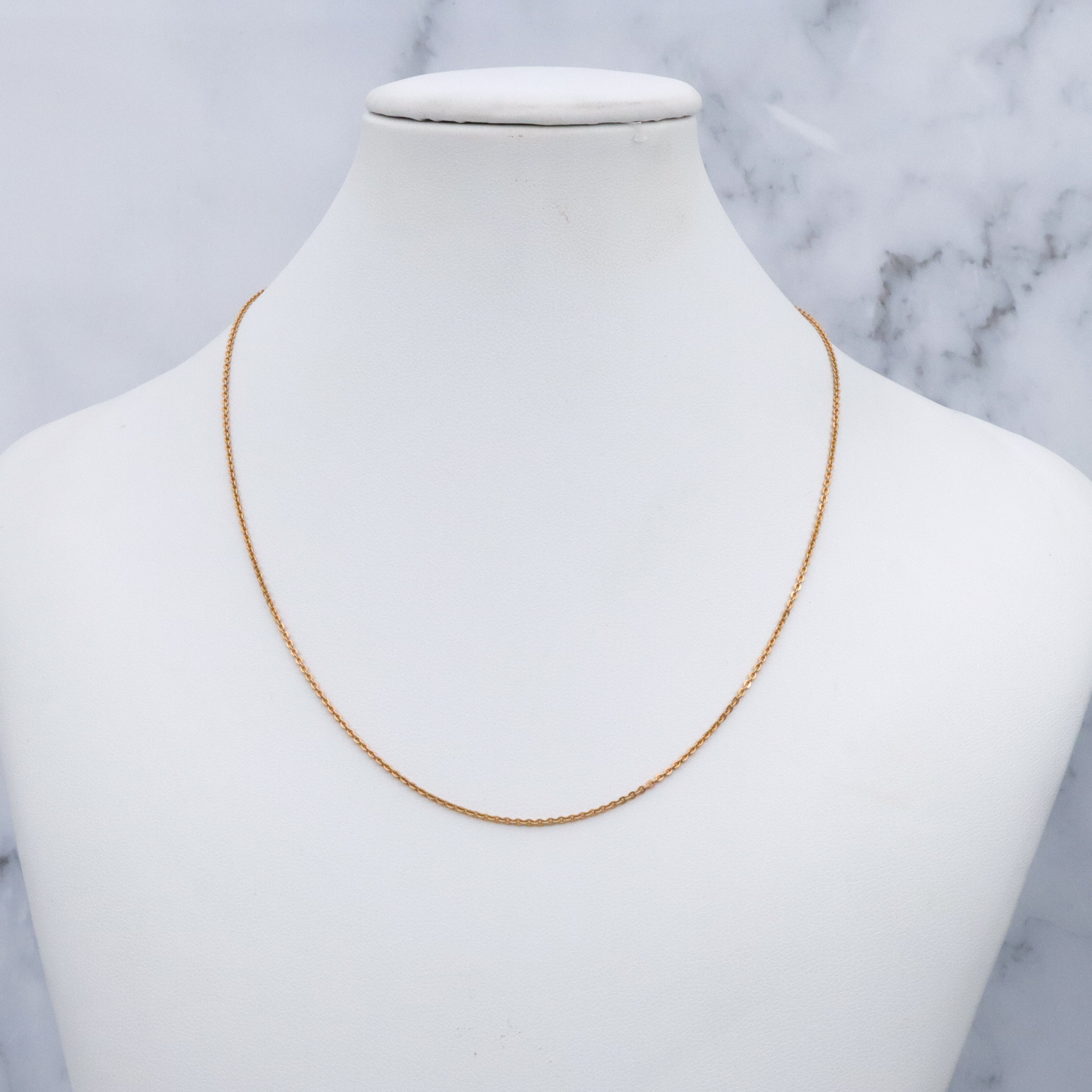 Vintage Uno A Erre Italian 14k gold petite cable chain, 15"