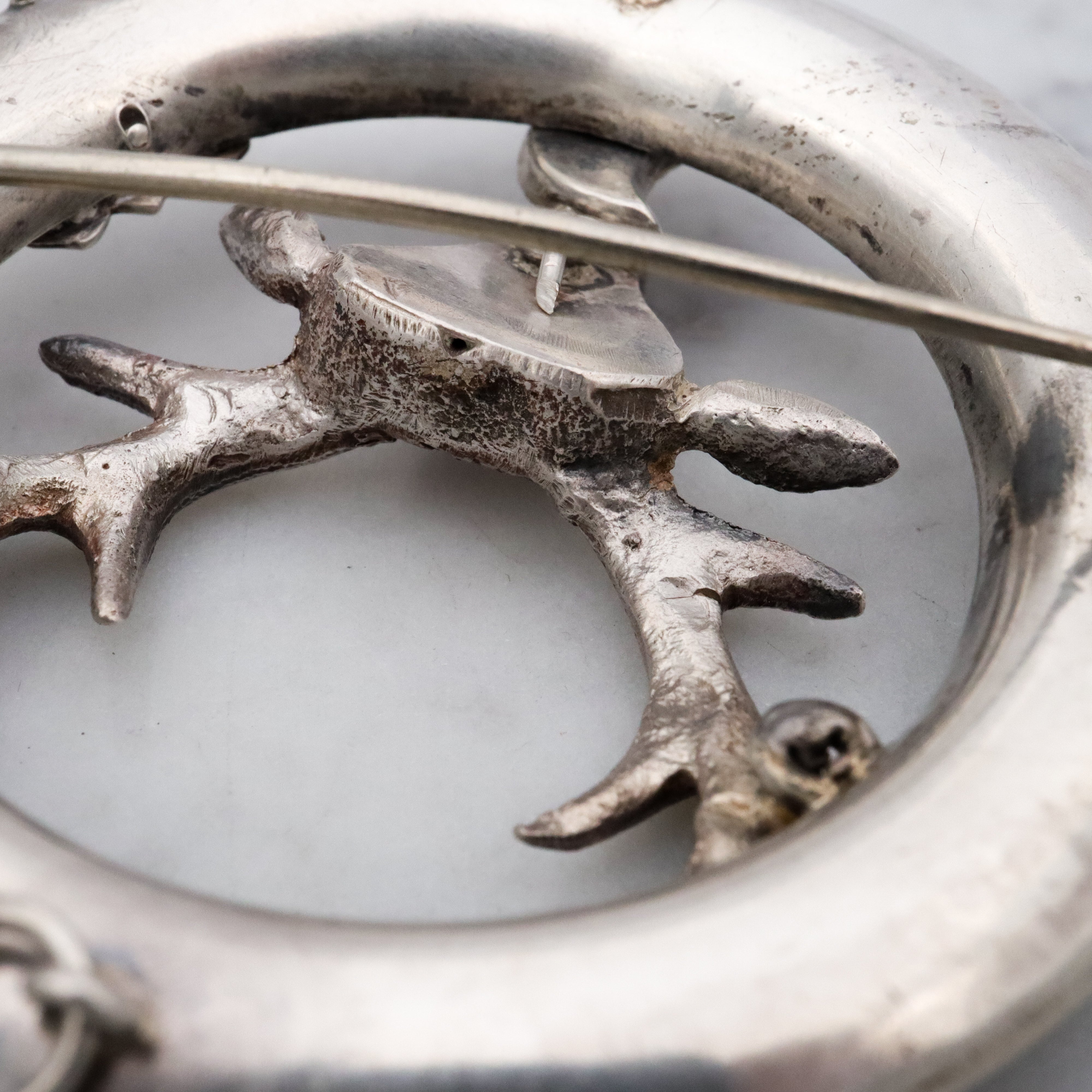 Antique Victorian Scottish Provincial Highlands silver agate stag brooch