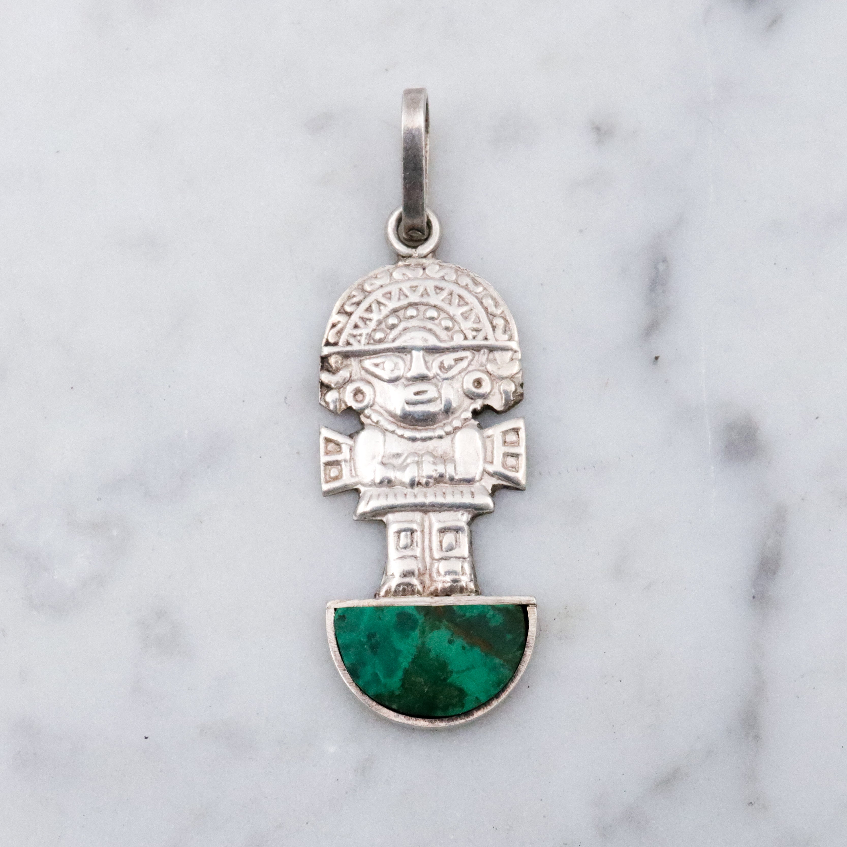 Vintage Peruvian sterling malachite Tumi pendant