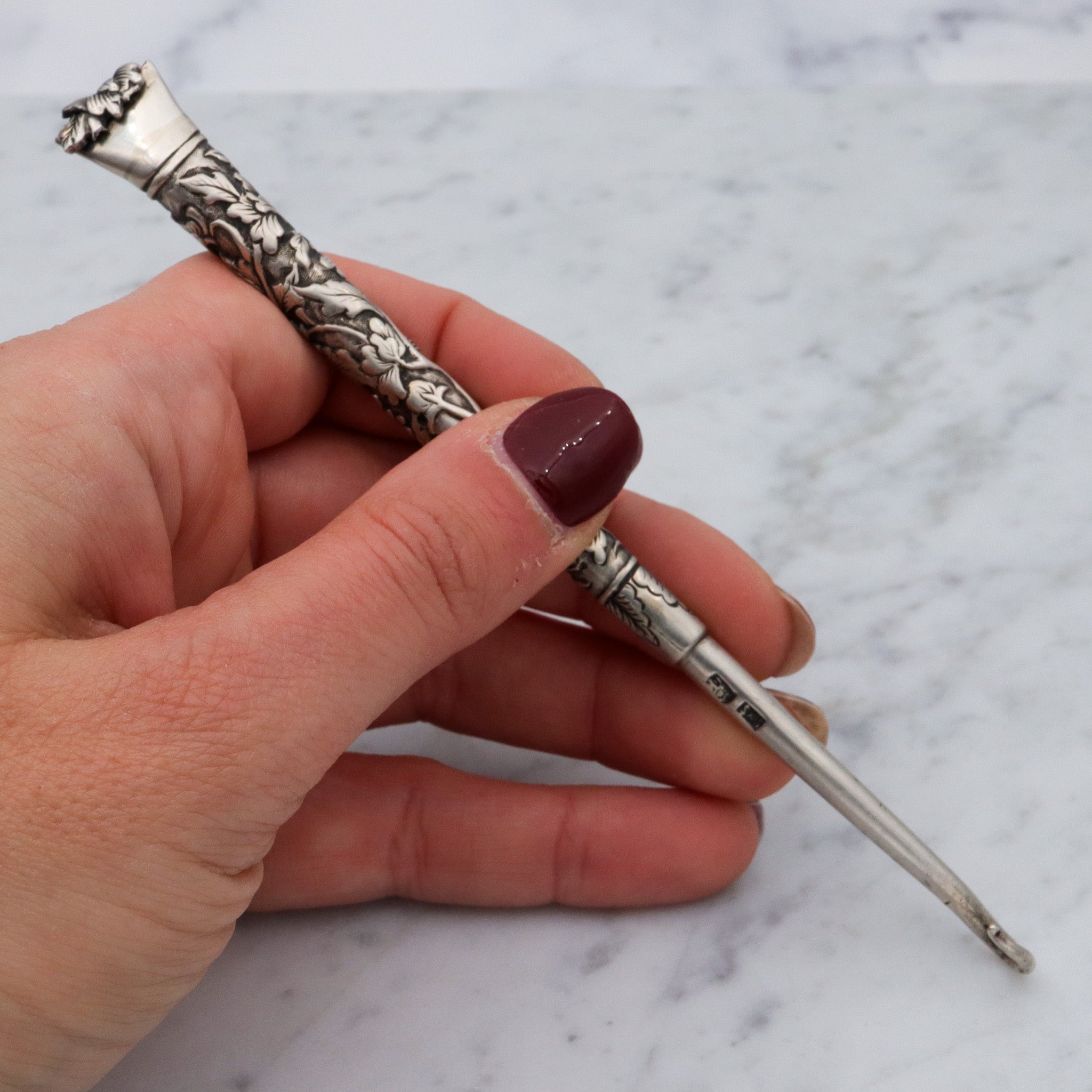 Rare Victorian Chinese export silver Chrysanthemum button hook