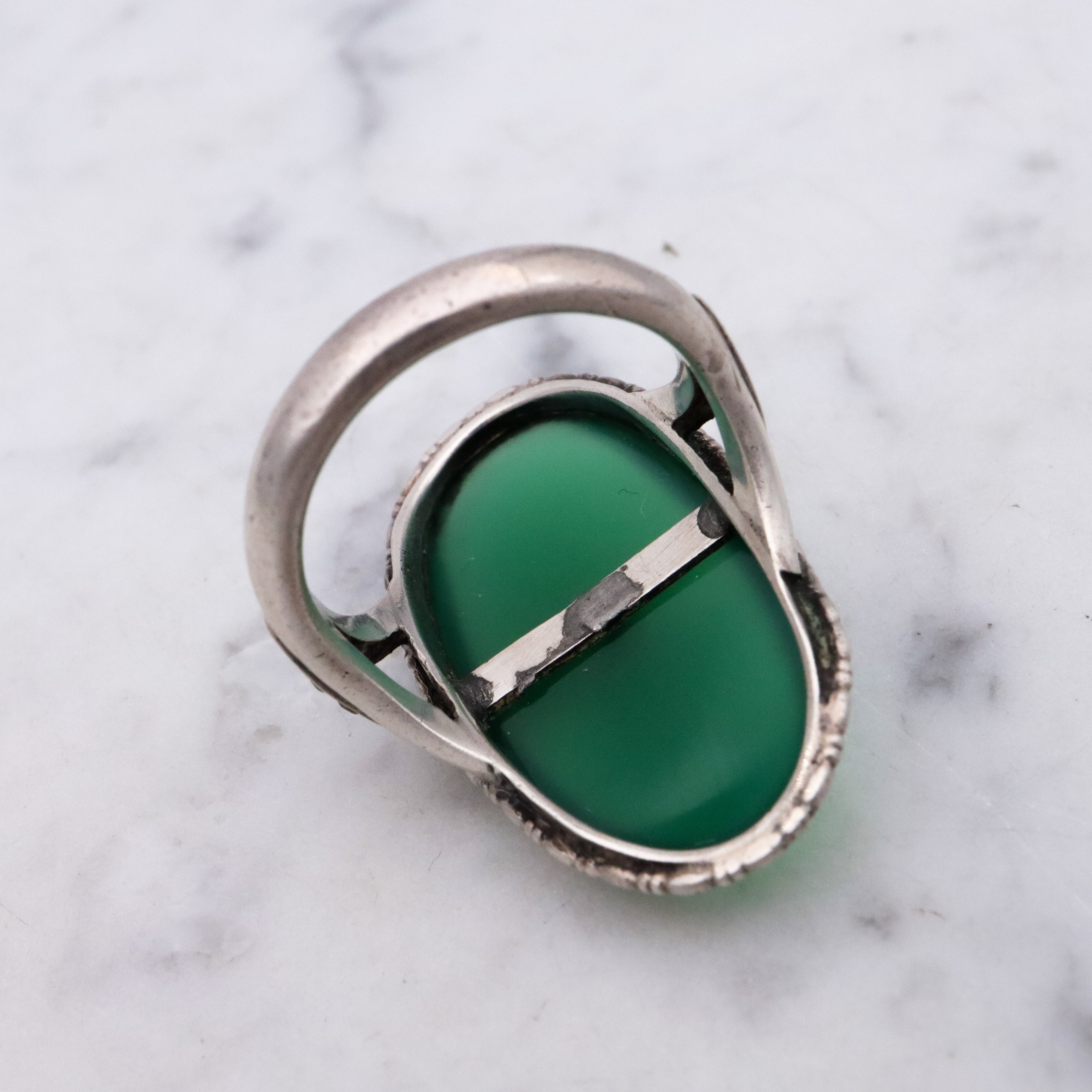 Antique German Art Deco chrysoprase & marcasite 935 silver navette ring, sz 7