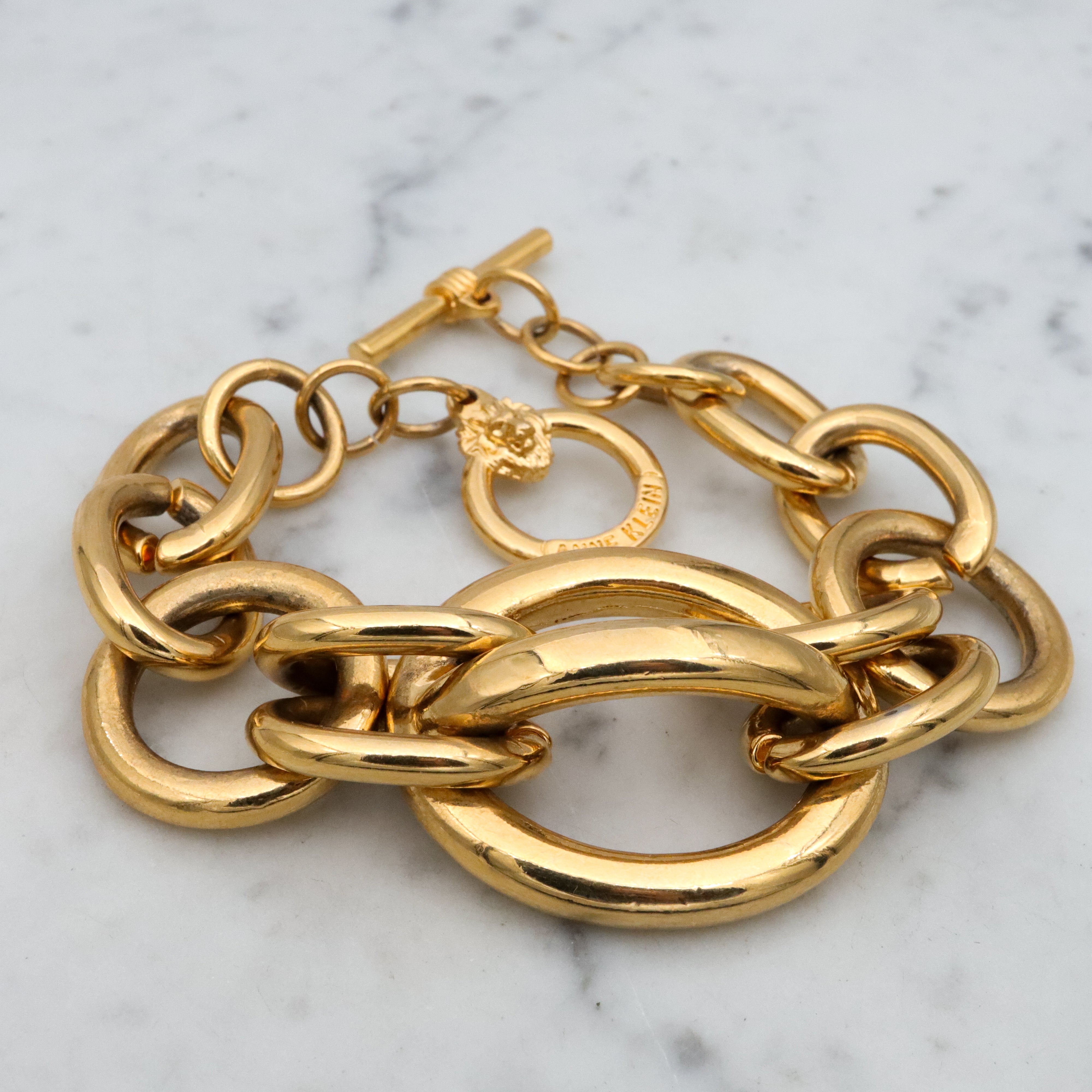 Unique 80s Anne Klein chunky gold plated oval link bracelet w/toggle clasp