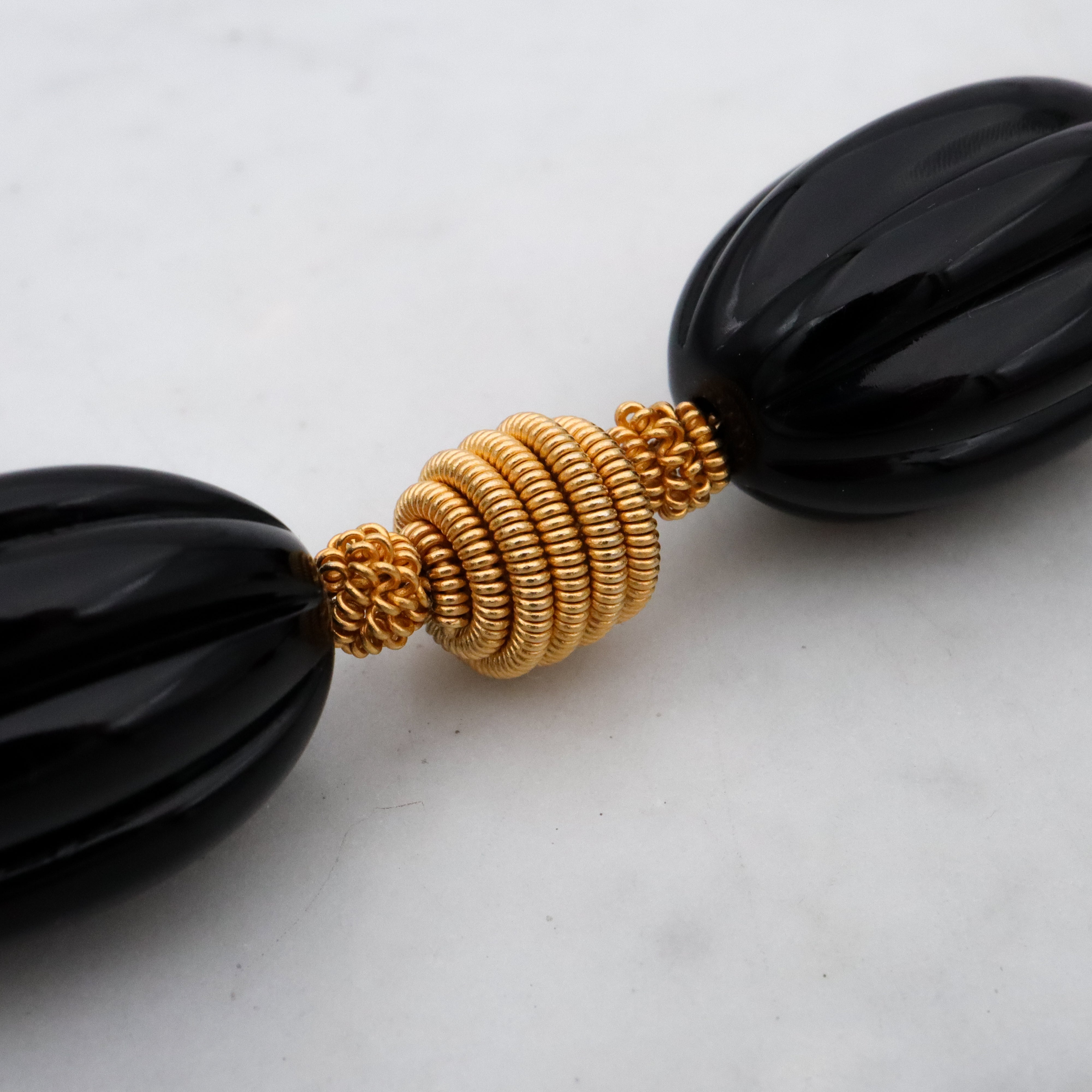 90s Anne Klein black & gold beaded bracelet w/toggle clasp